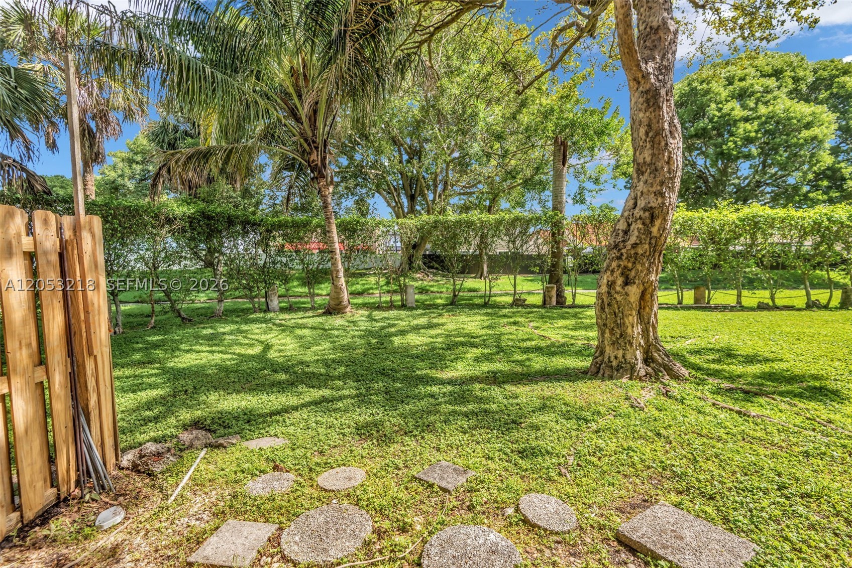 10018 Hammocks Blvd #101-5, Miami FL 33196