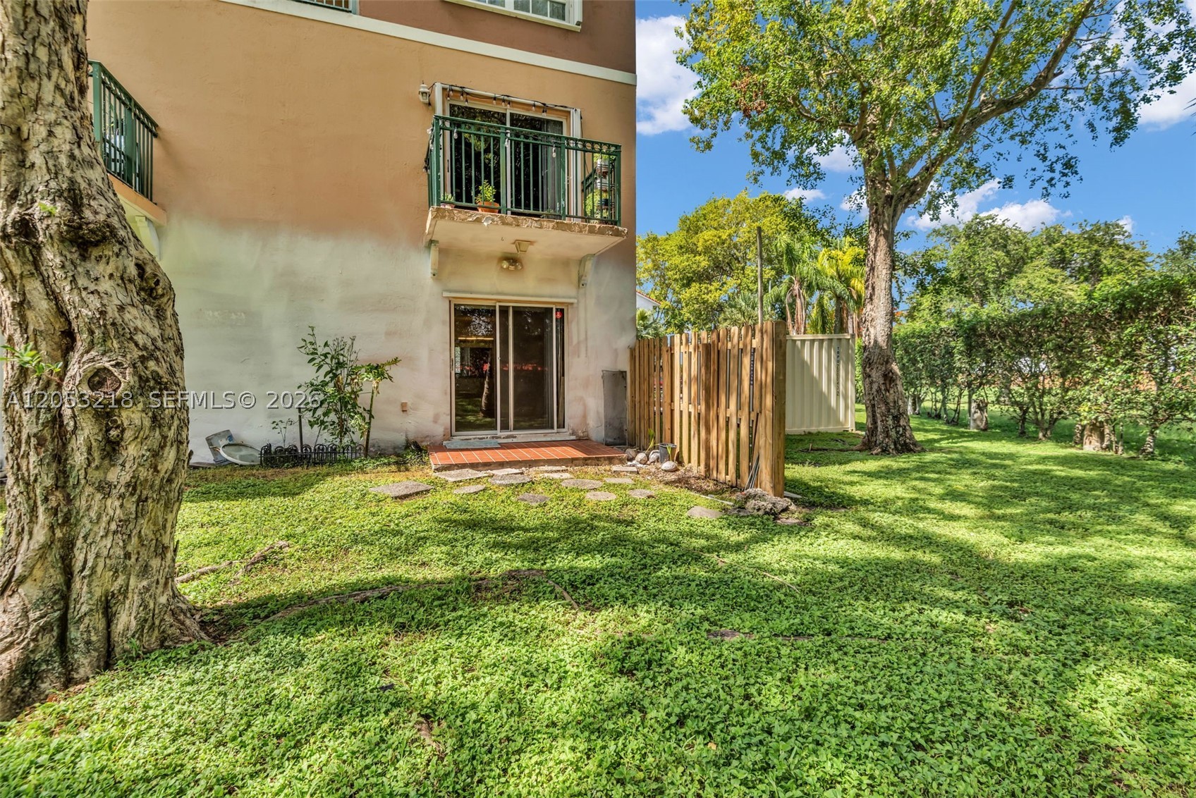 10018 Hammocks Blvd #101-5, Miami FL 33196