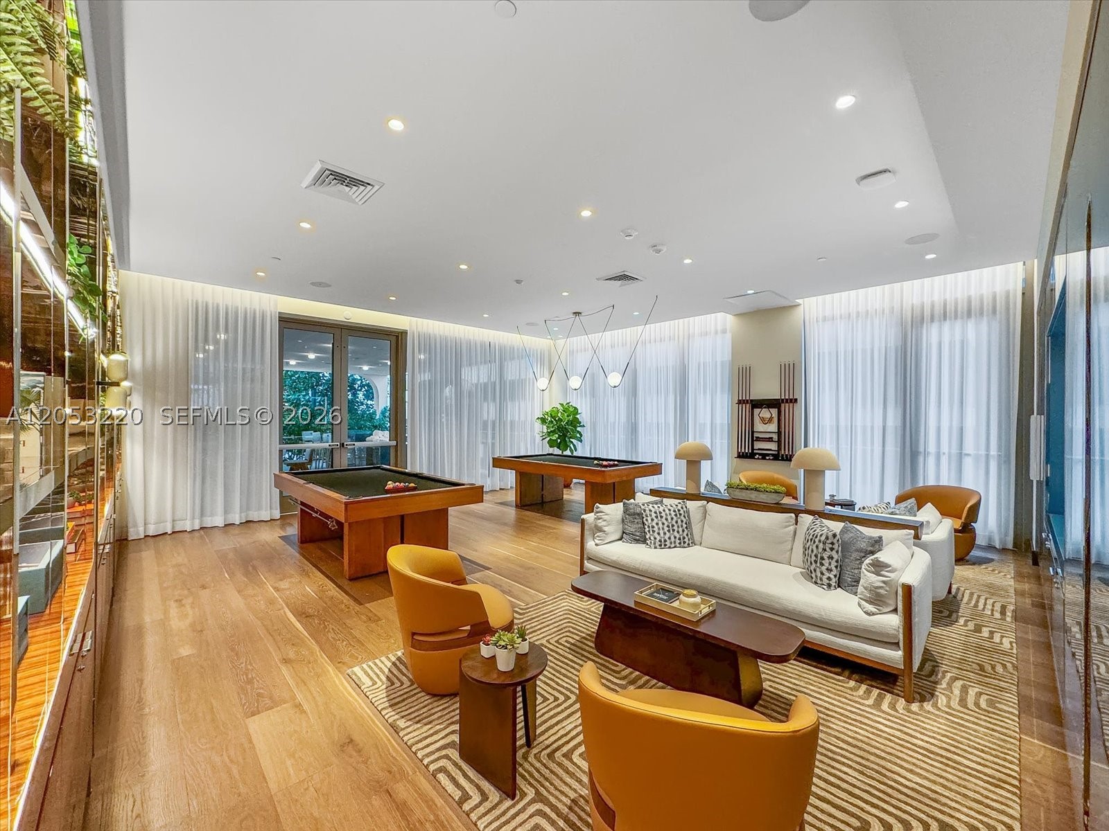 2678 Tigertail Ave #1508, Miami FL 33133