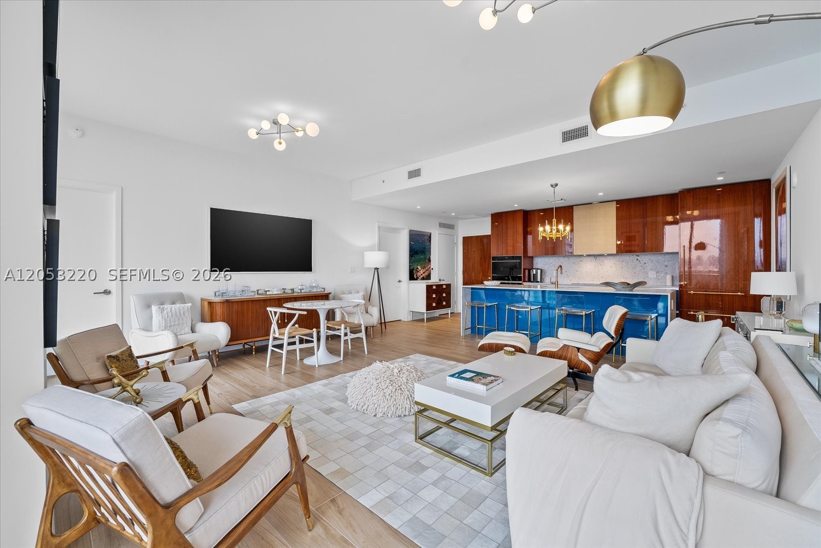 2678 Tigertail Ave #1508, Miami FL 33133