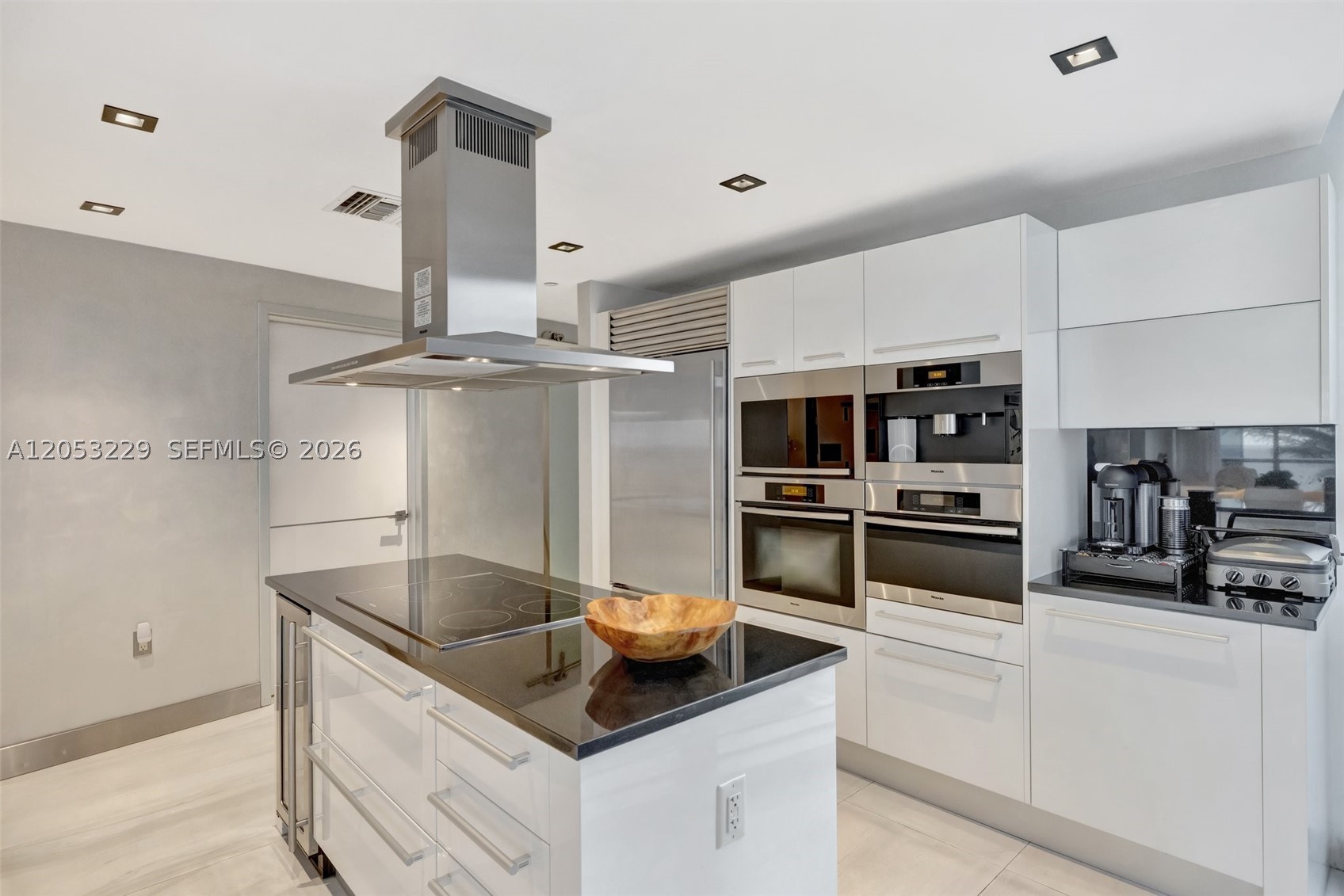 17121 Collins Ave #808, Sunny Isles Beach FL 33160