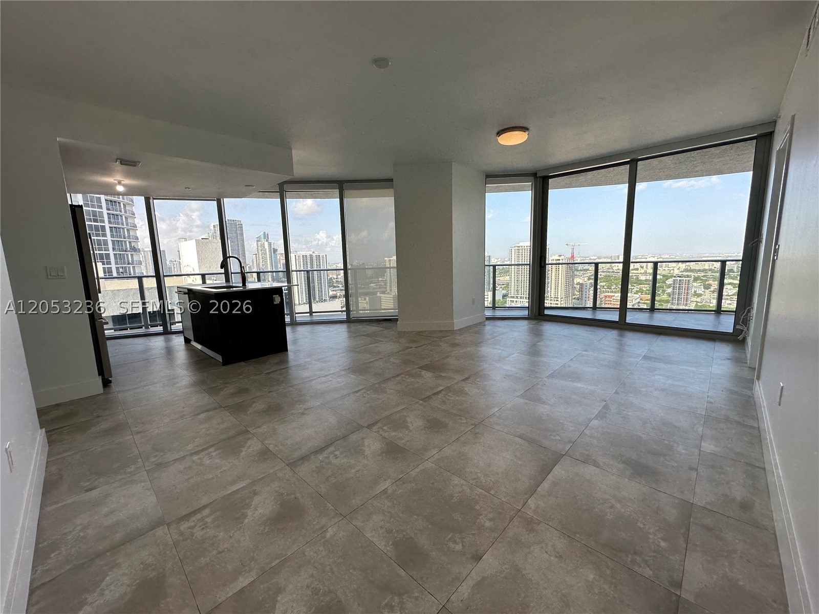 488 NE 18th St #3500, Miami FL 33132