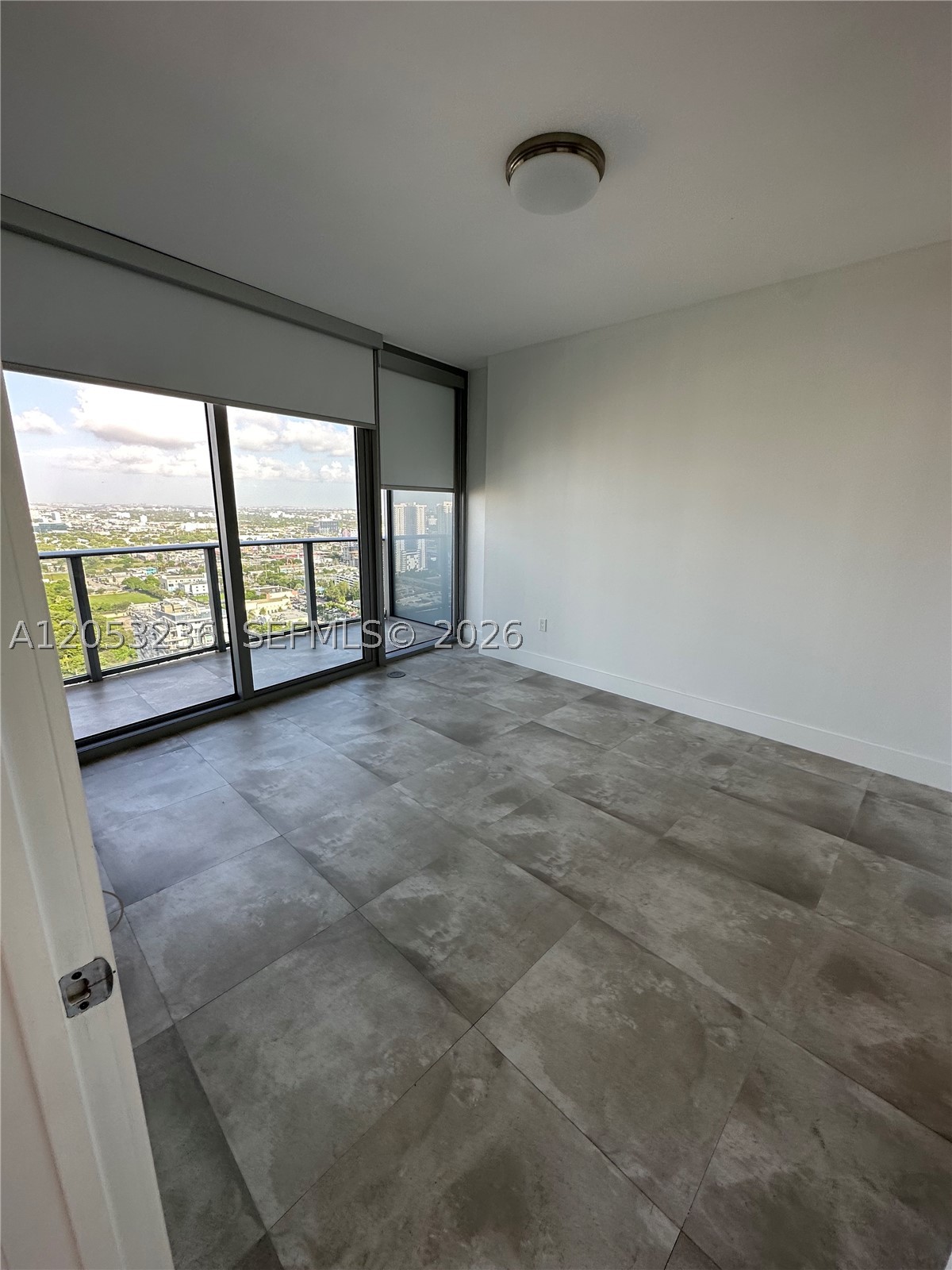 488 NE 18th St #3500, Miami FL 33132