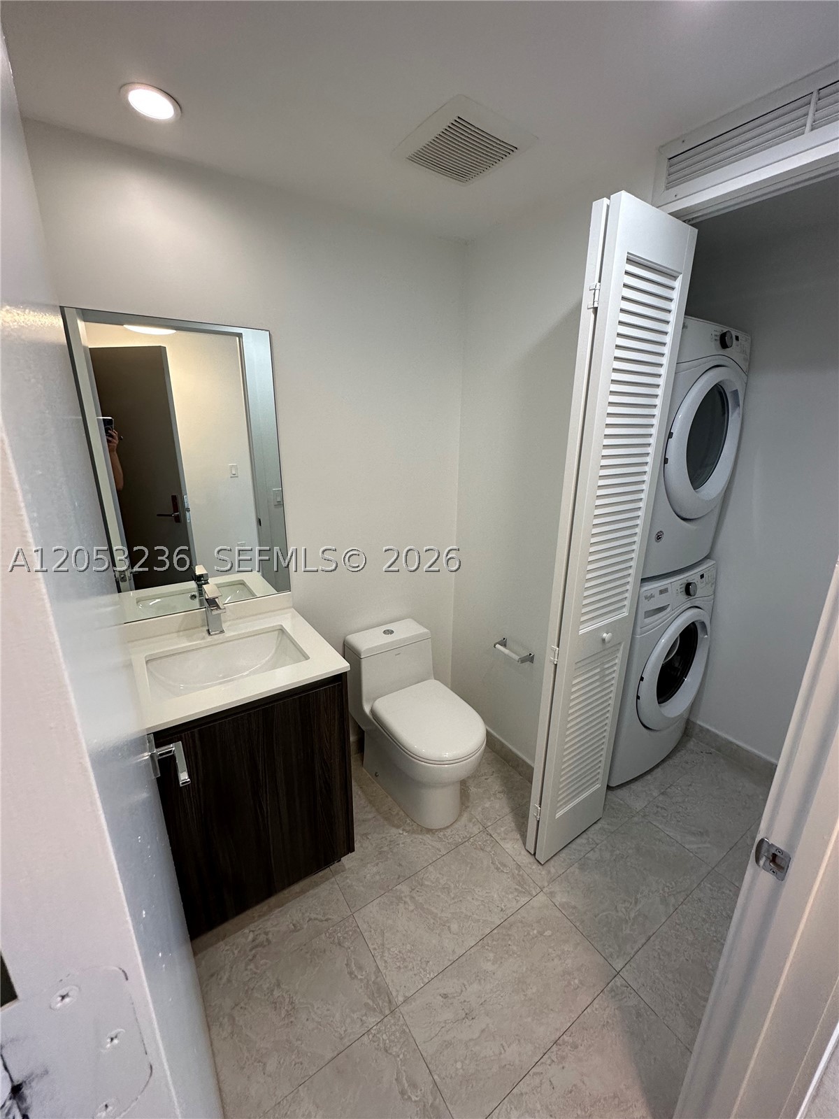 488 NE 18th St #3500, Miami FL 33132