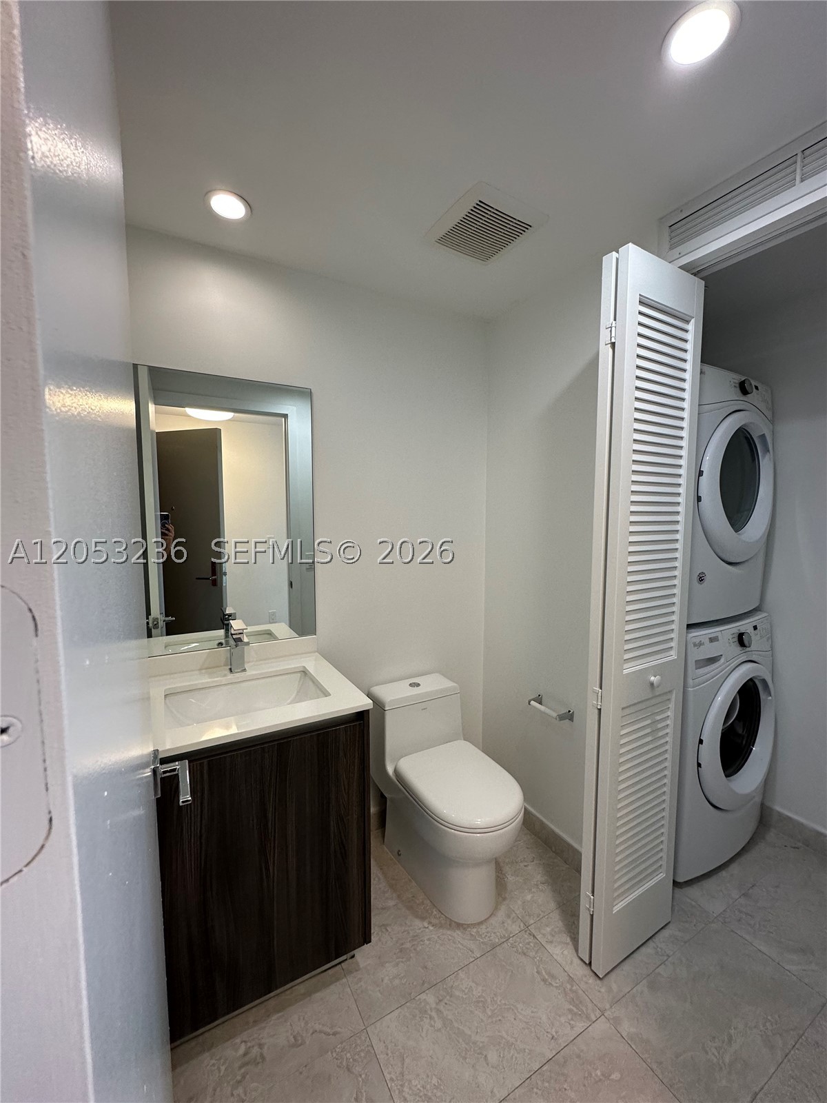 488 NE 18th St #3500, Miami FL 33132
