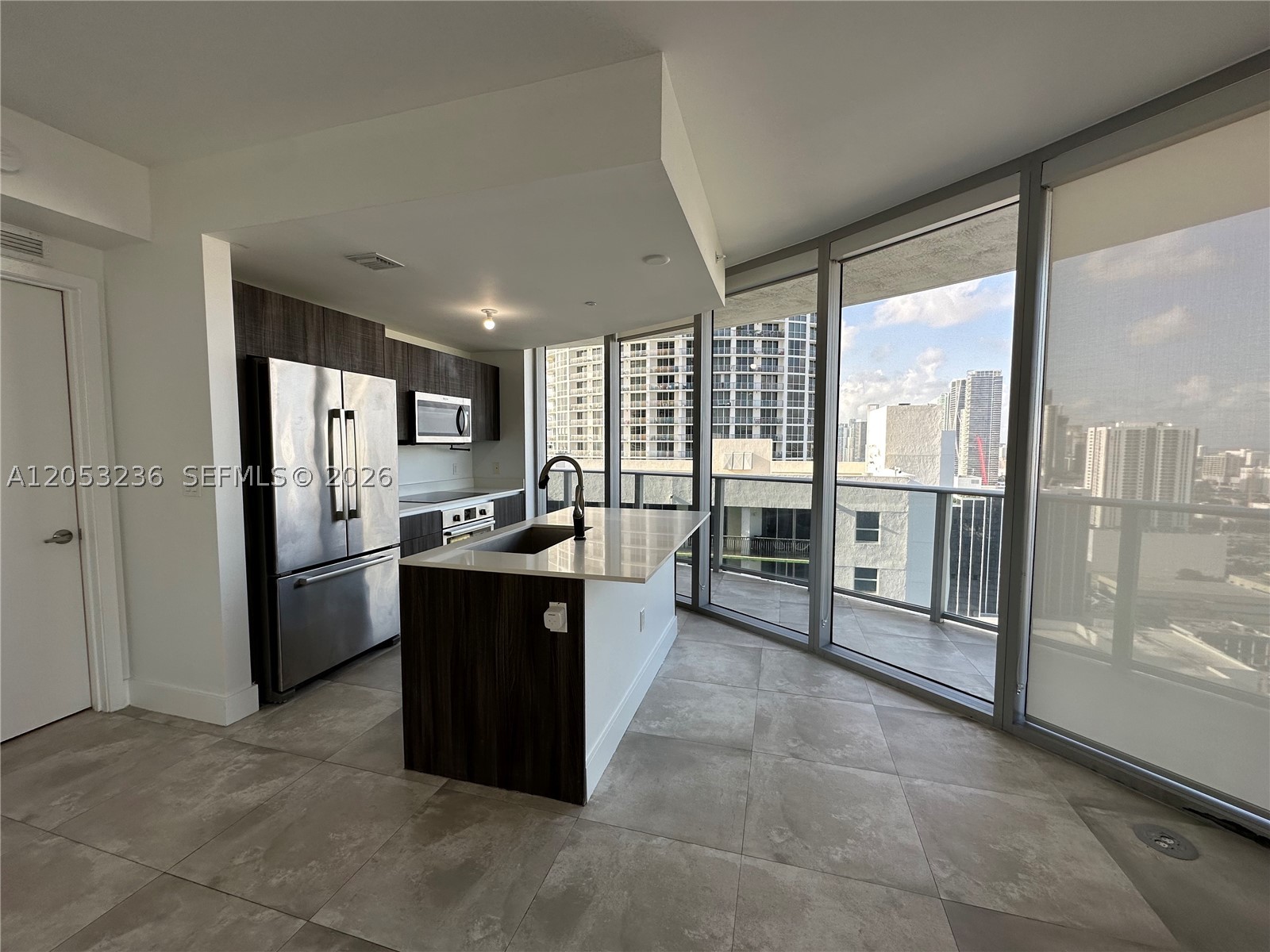 488 NE 18th St #3500, Miami FL 33132