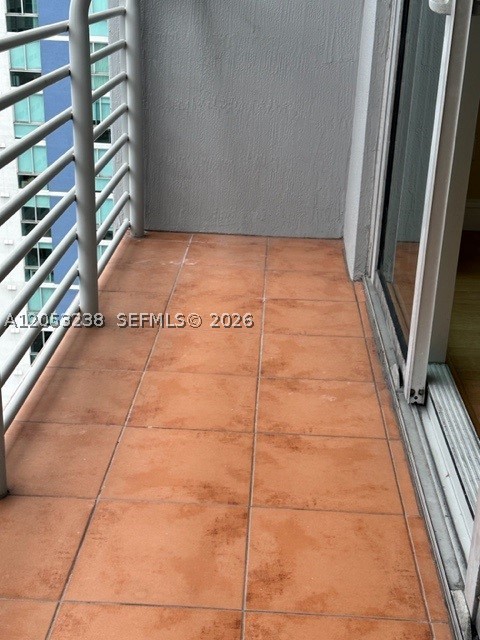 325 S Biscayne Blvd #4320, Miami FL 33131