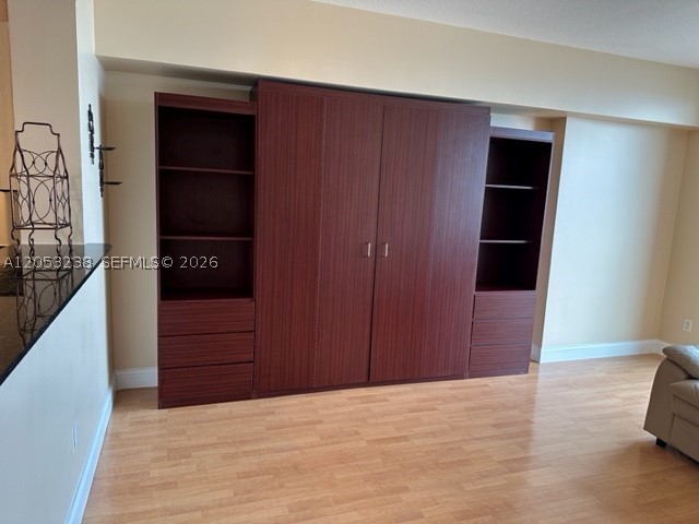 325 S Biscayne Blvd #4320, Miami FL 33131