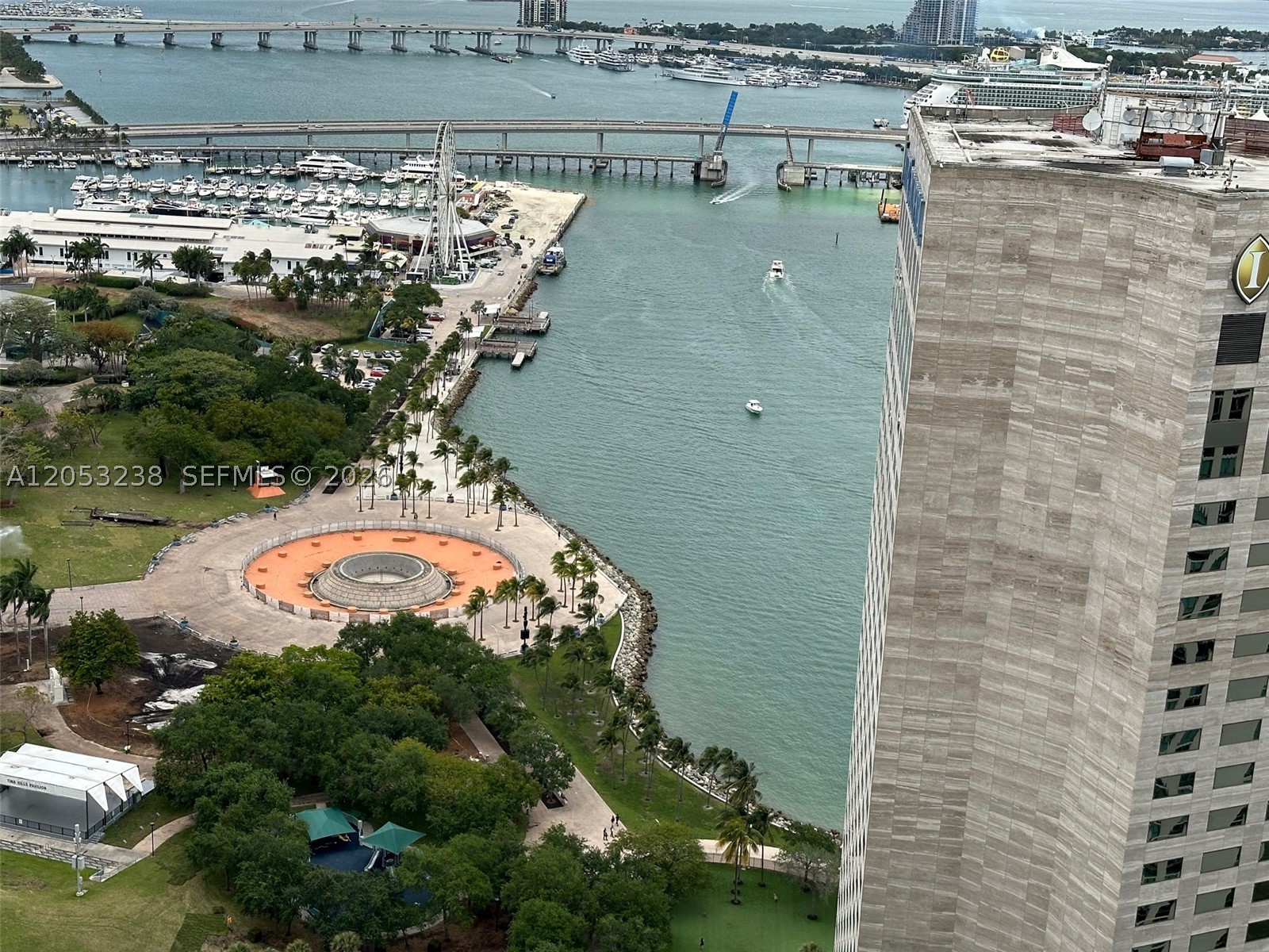 325 S Biscayne Blvd #4320, Miami FL 33131