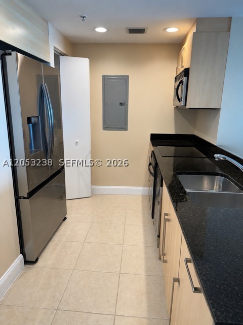325 S Biscayne Blvd #4320, Miami FL 33131