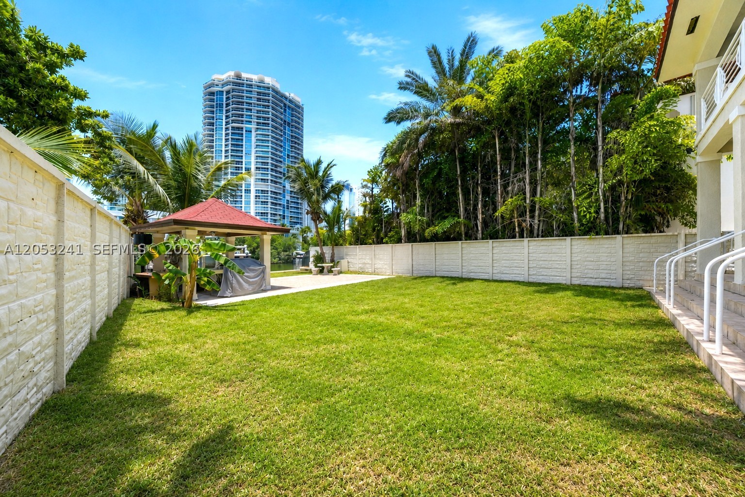 235 Atlantic Ave, Sunny Isles Beach FL 33160