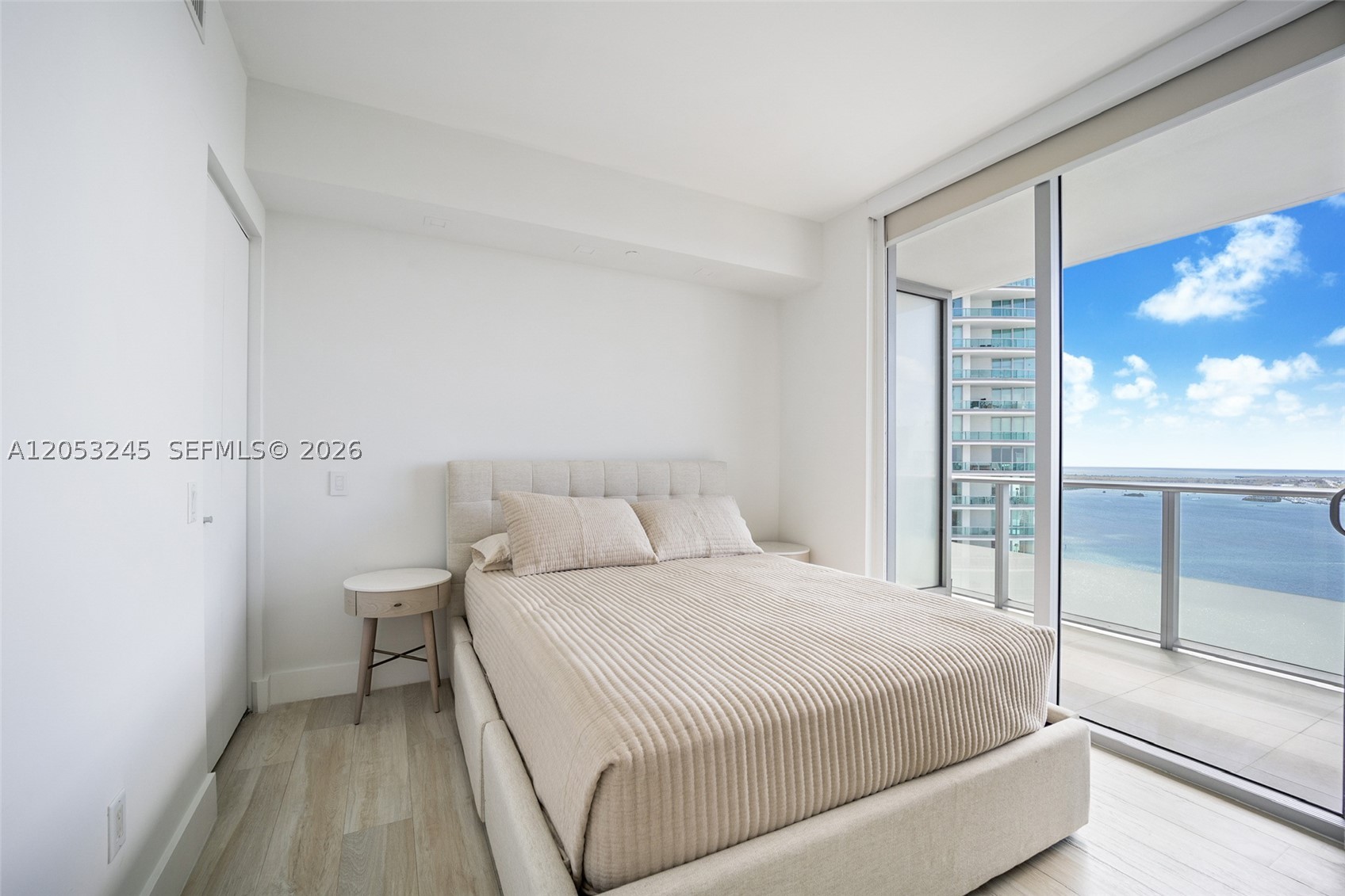 1300 Brickell Bay Dr #3004, Miami FL 33131