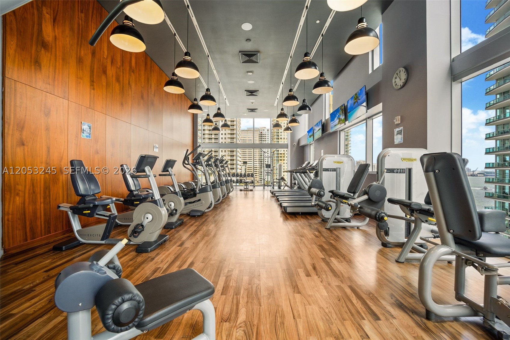 1300 Brickell Bay Dr #3004, Miami FL 33131