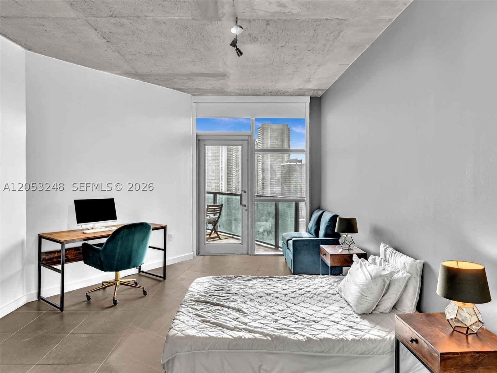 3301 NE 1st Ave #H2706, Miami FL 33137