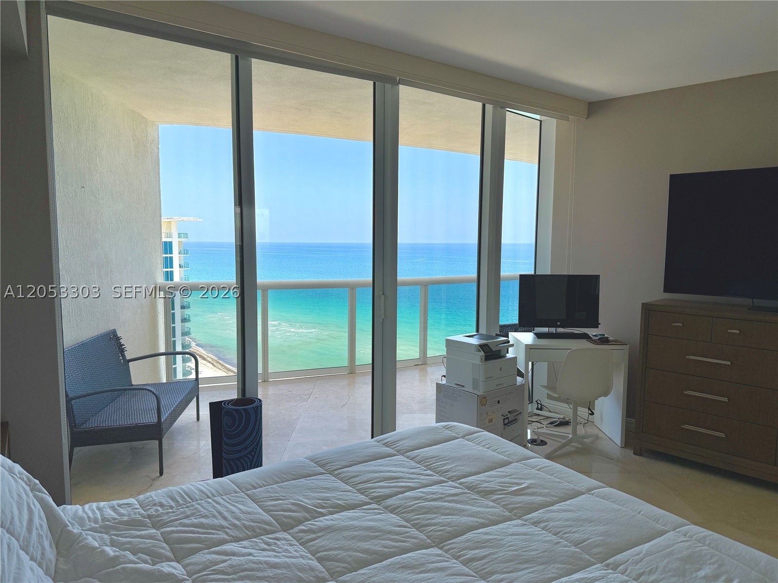 17201 Collins Ave #2502, Sunny Isles Beach FL 33160