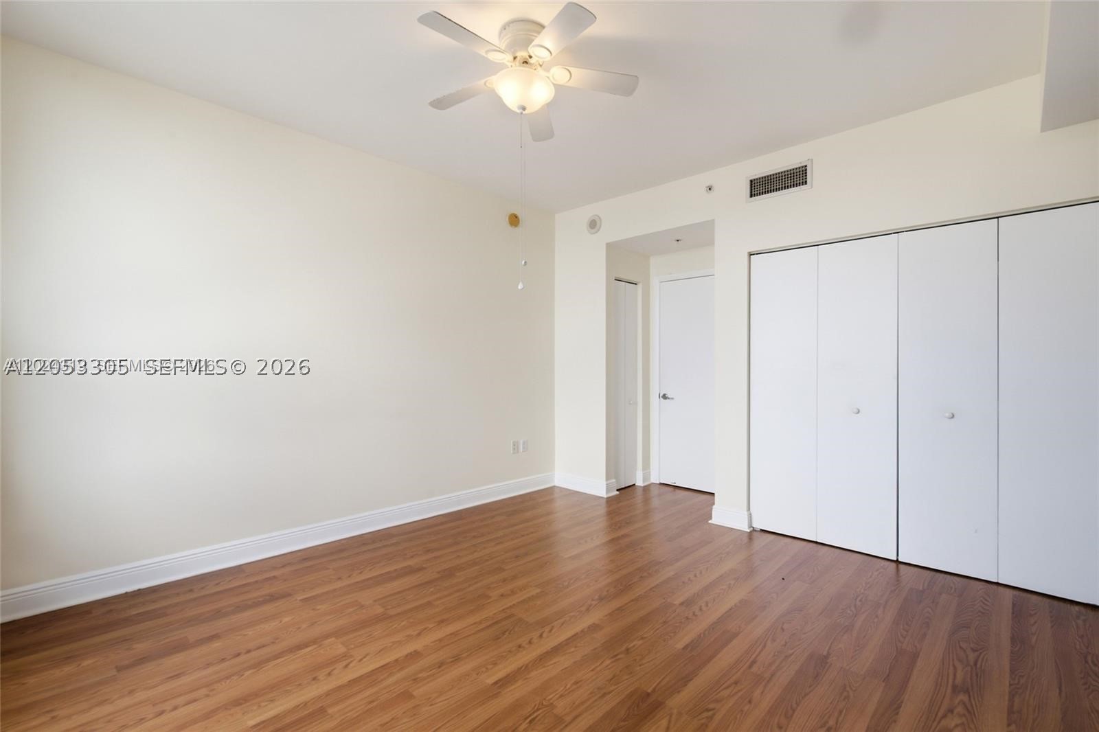 90 SW 3rd St #1409, Miami FL 33130