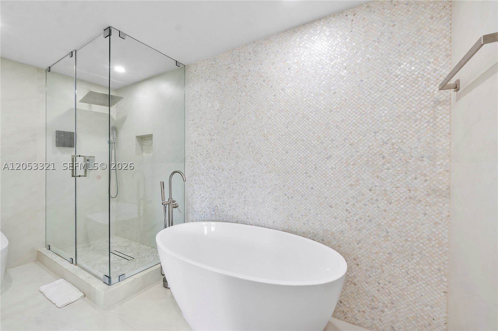 3261 Seaward Dr #3261, Lauderdale By The Sea FL 33062