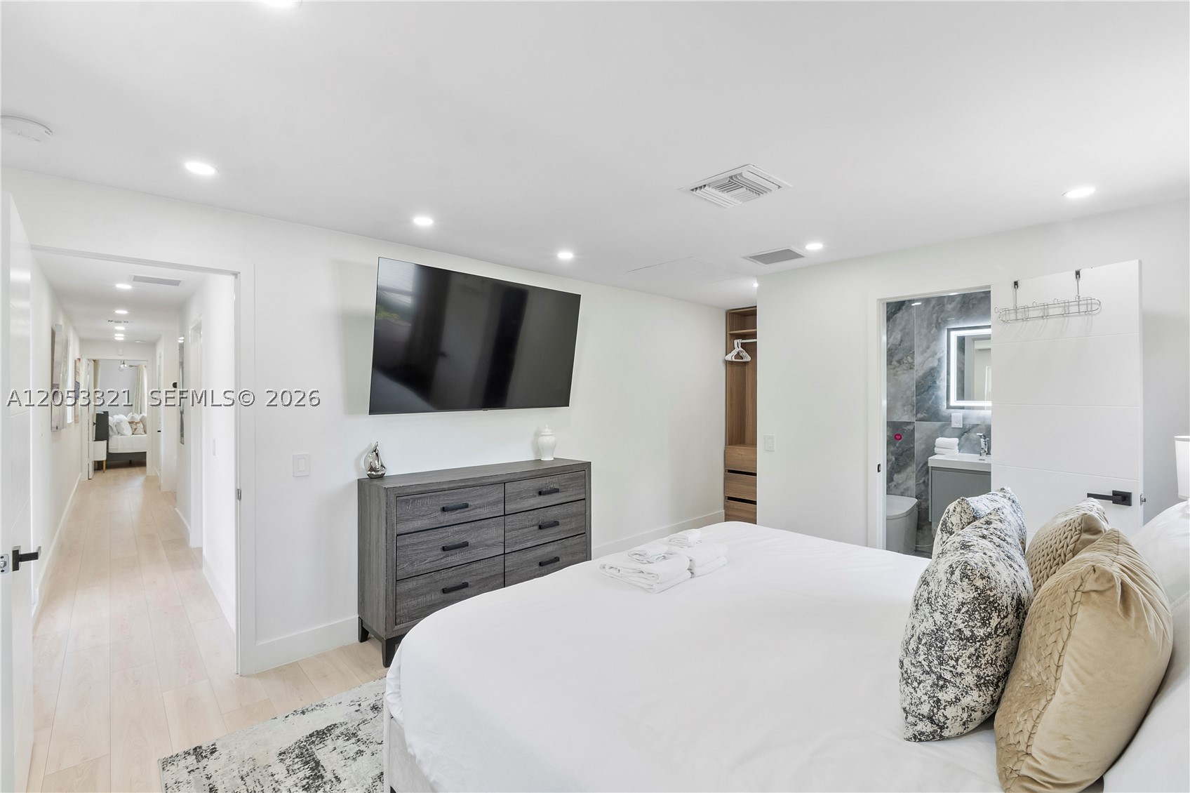 3261 Seaward Dr #3261, Lauderdale By The Sea FL 33062