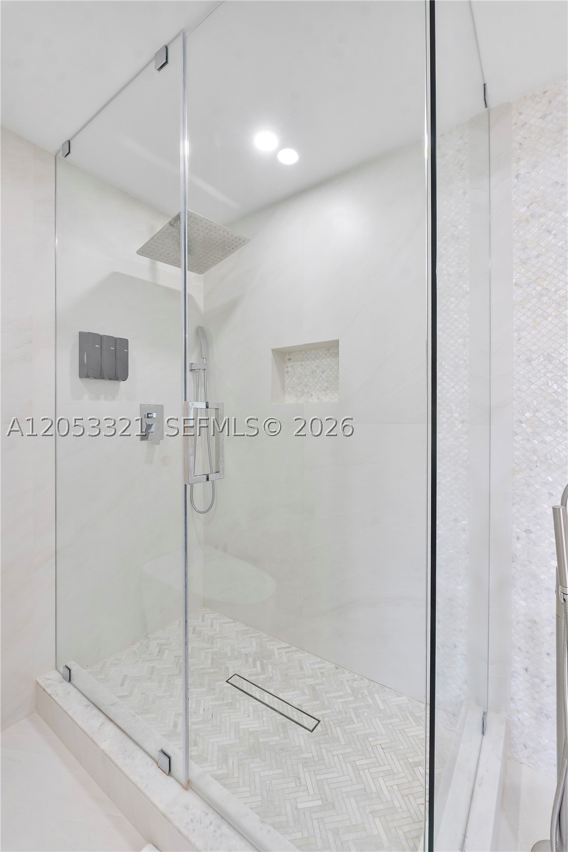 3261 Seaward Dr #3261, Lauderdale By The Sea FL 33062