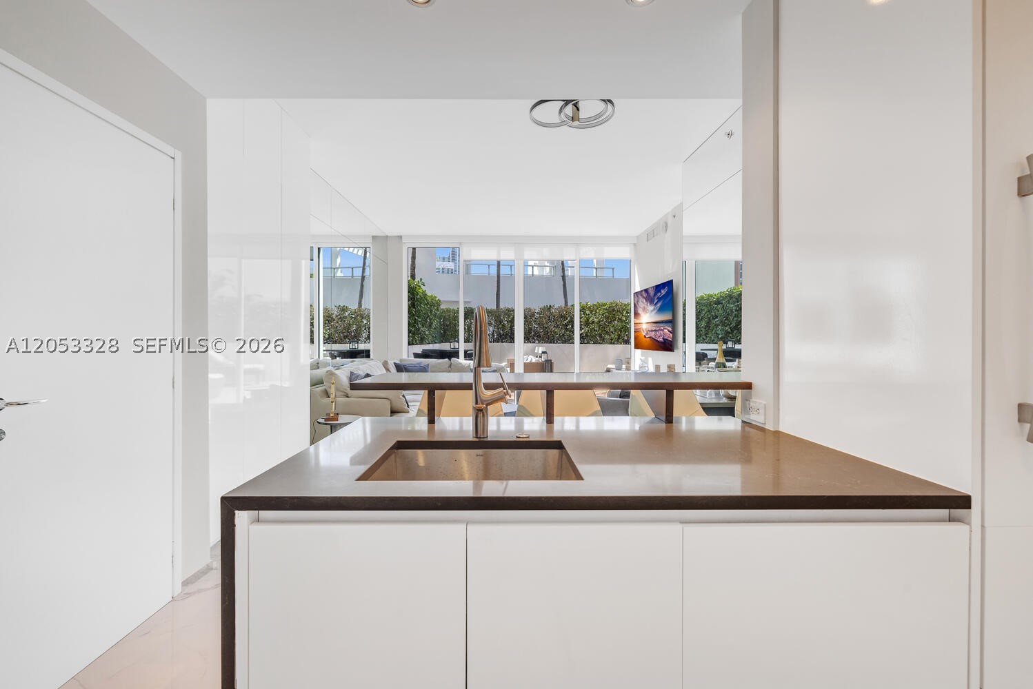 50 S Pointe Dr #510, Miami Beach FL 33139