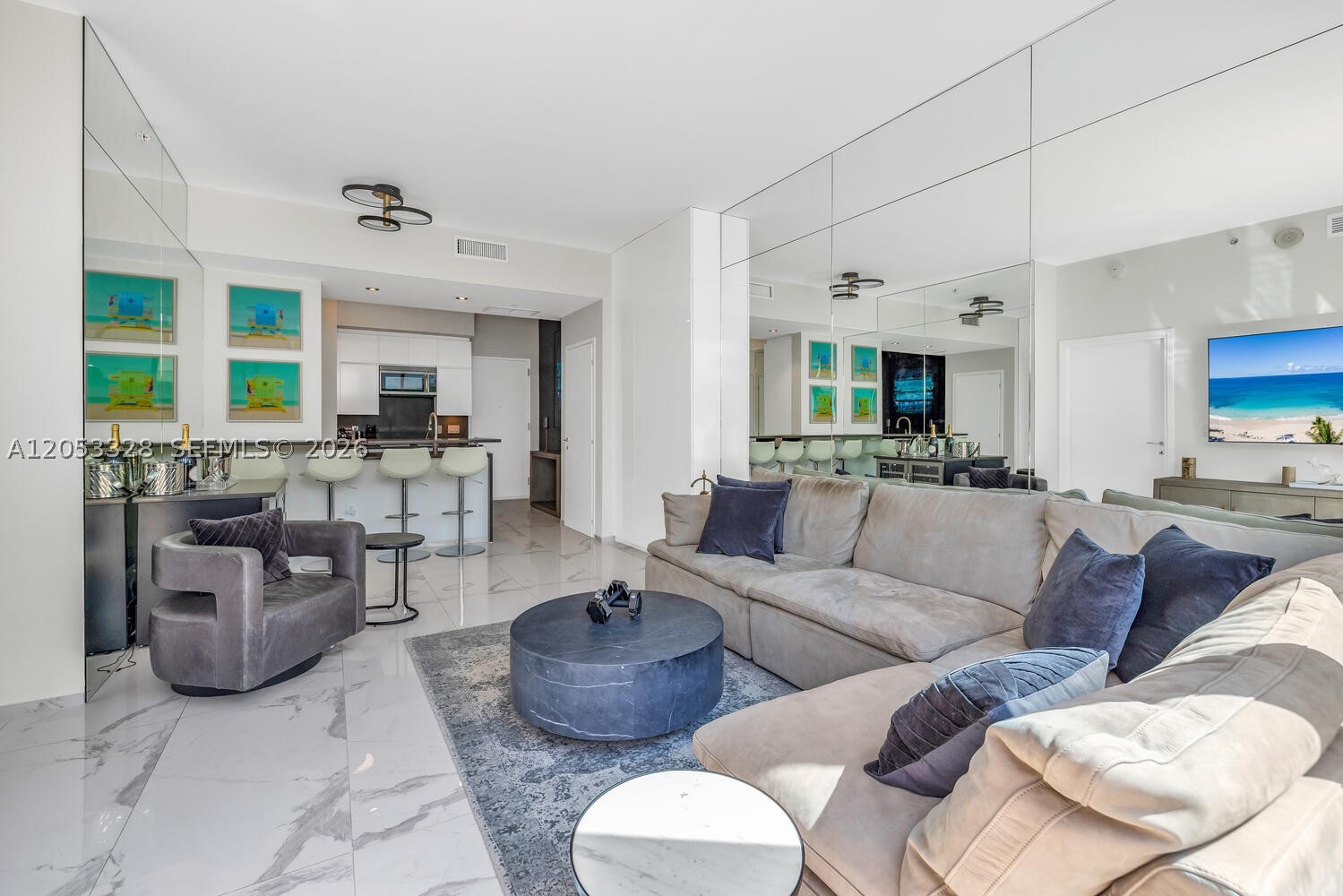 50 S Pointe Dr #510, Miami Beach FL 33139