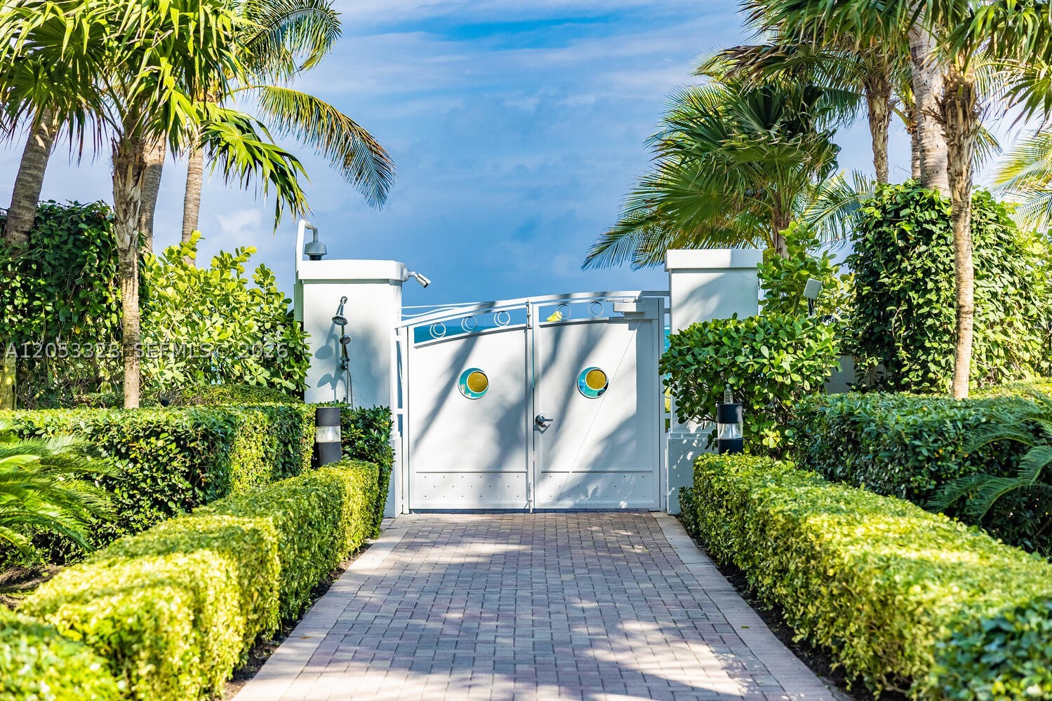 50 S Pointe Dr #510, Miami Beach FL 33139