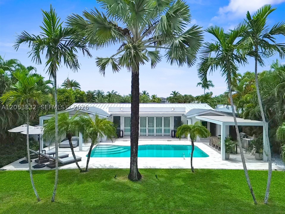 2273 Bayview Ln, North Miami FL 33181