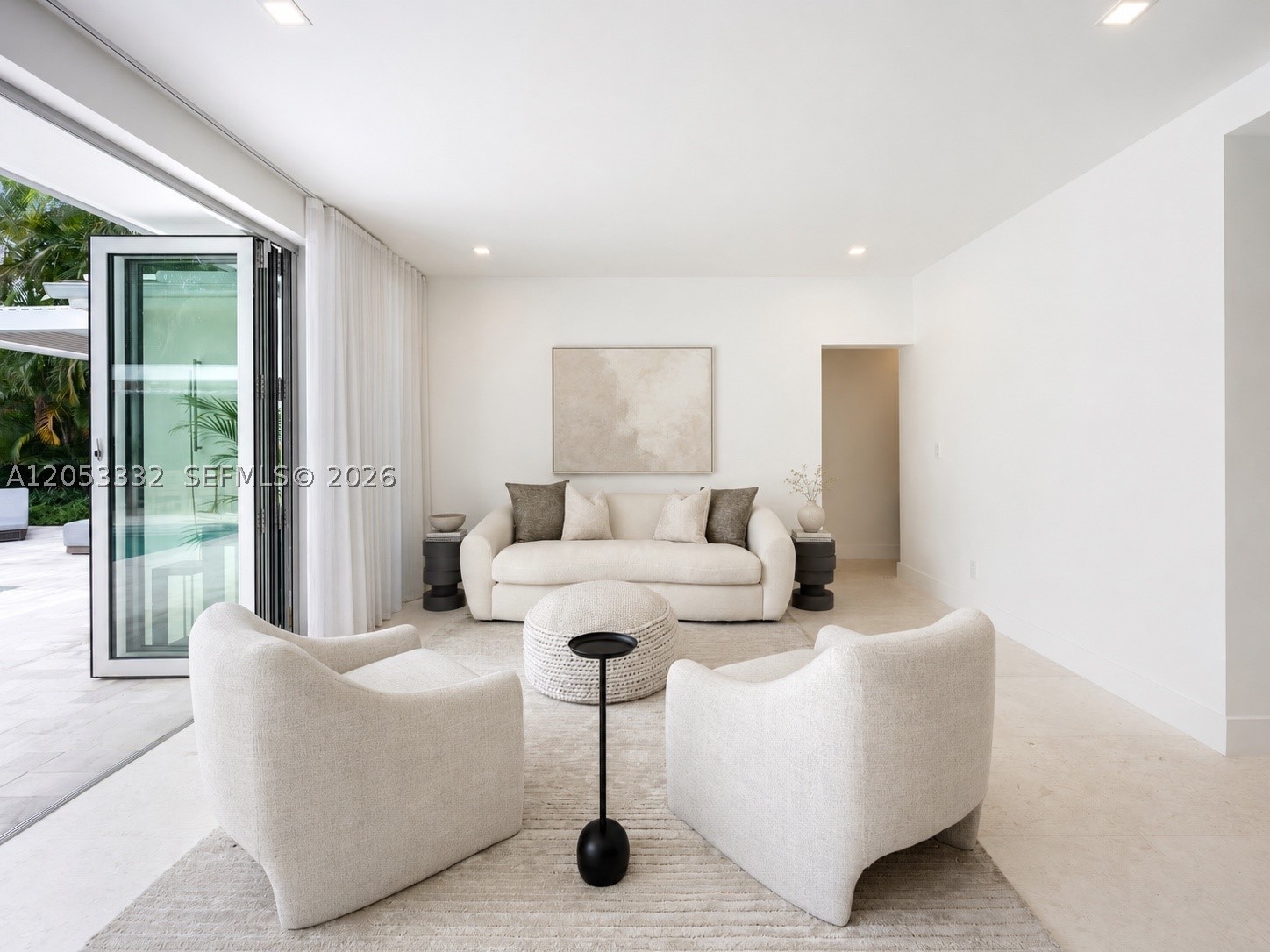 2273 Bayview Ln, North Miami FL 33181