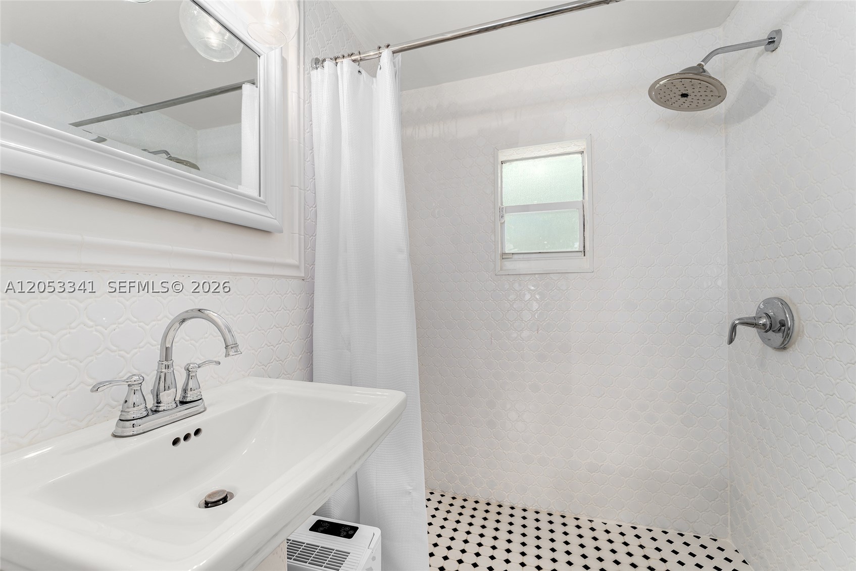 4430 Alton Rd, Miami Beach FL 33140