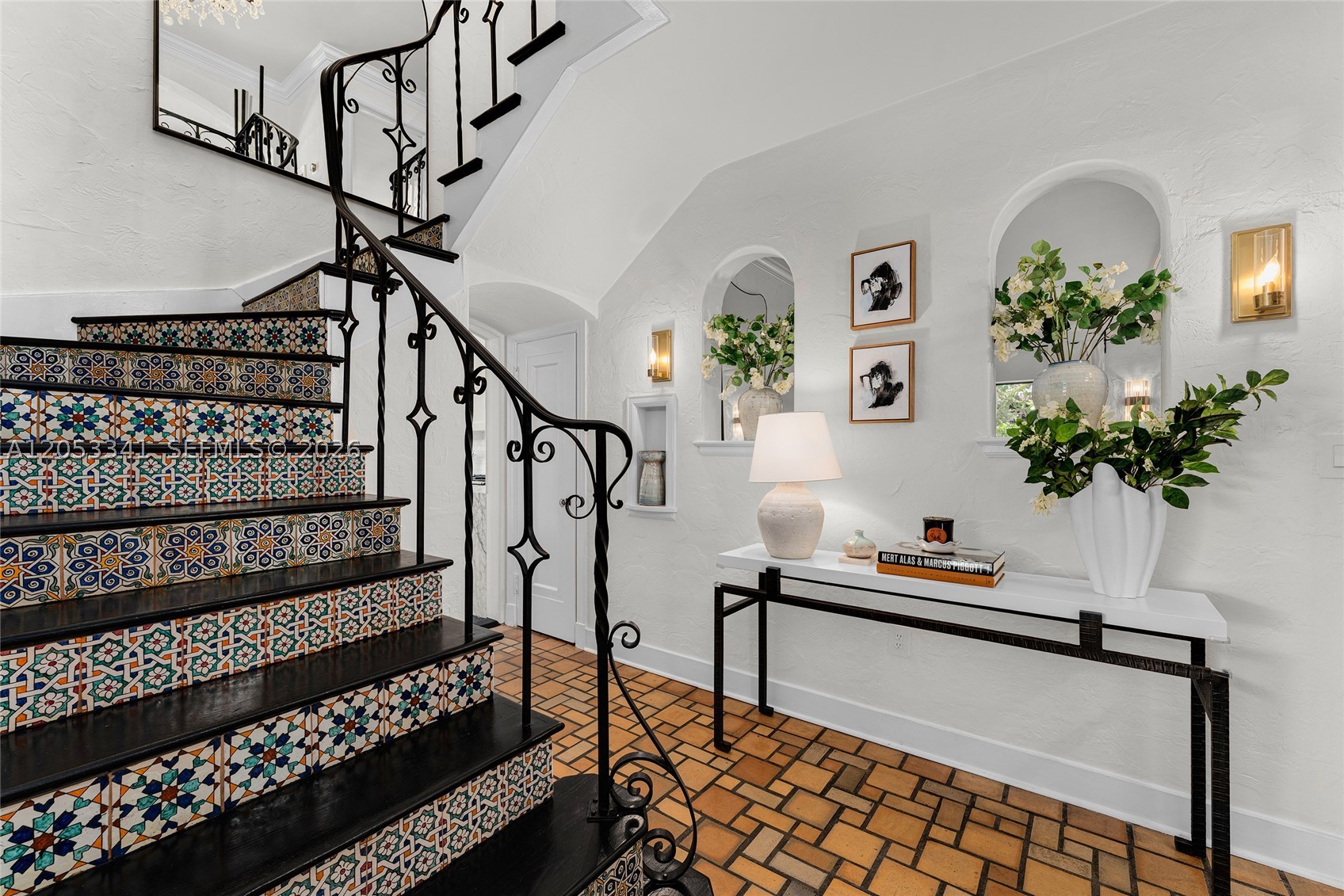 4430 Alton Rd, Miami Beach FL 33140