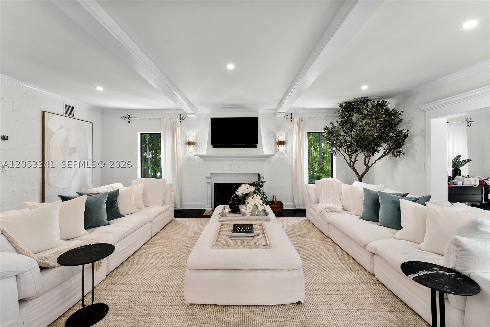 4430 Alton Rd, Miami Beach FL 33140