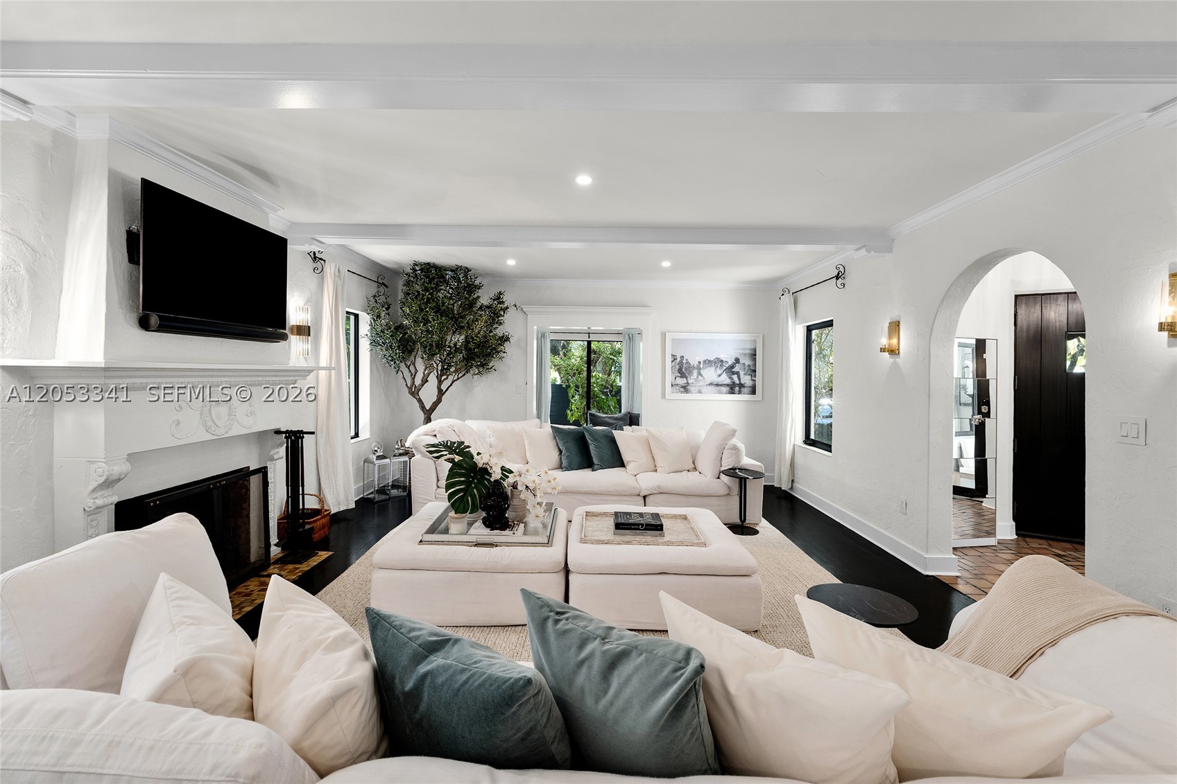 4430 Alton Rd, Miami Beach FL 33140
