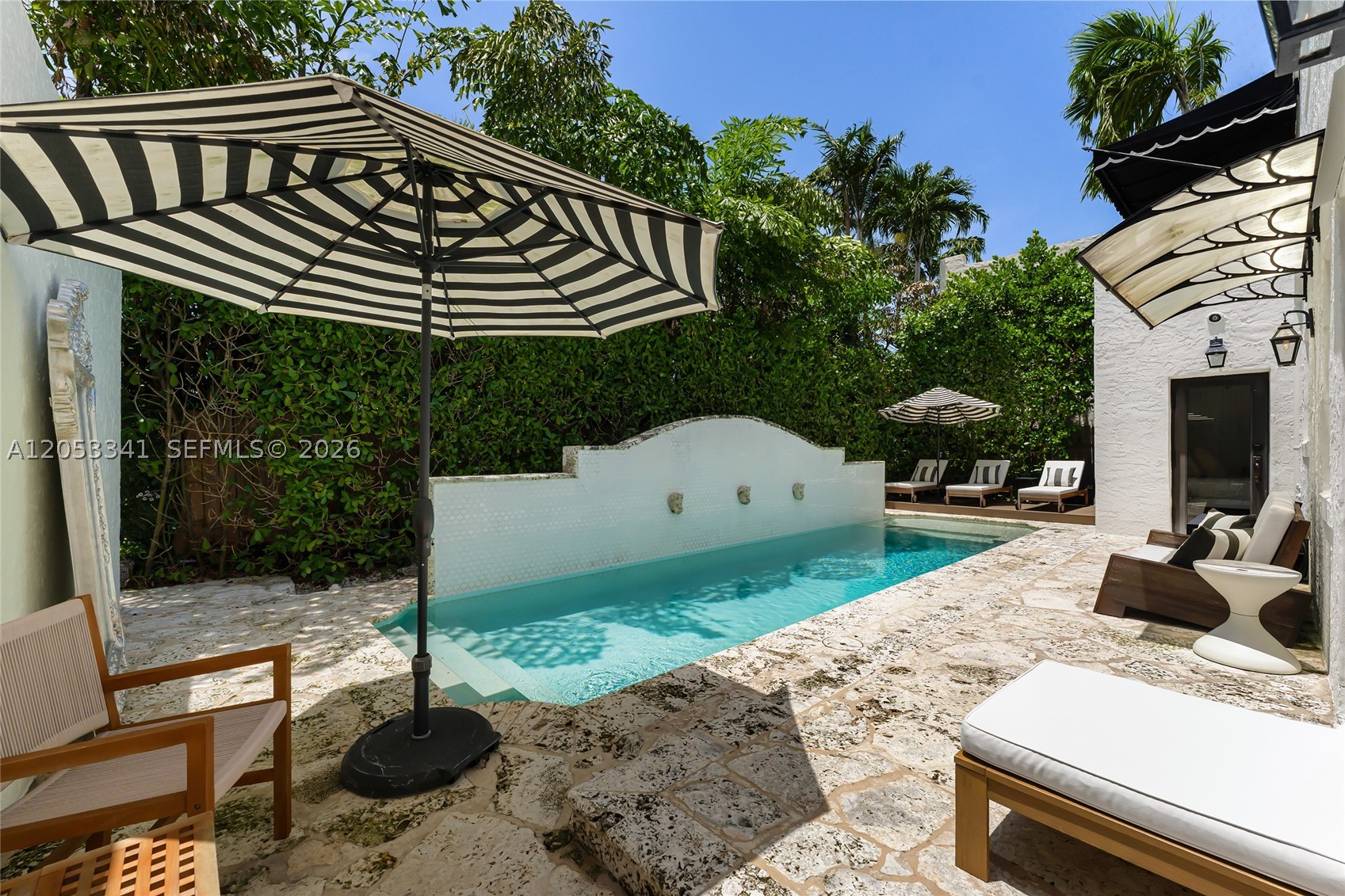 4430 Alton Rd, Miami Beach FL 33140