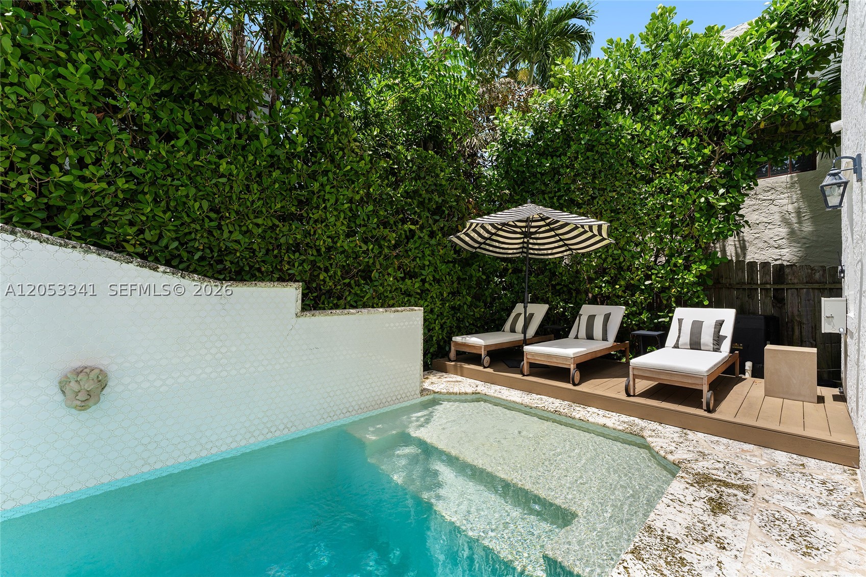 4430 Alton Rd, Miami Beach FL 33140