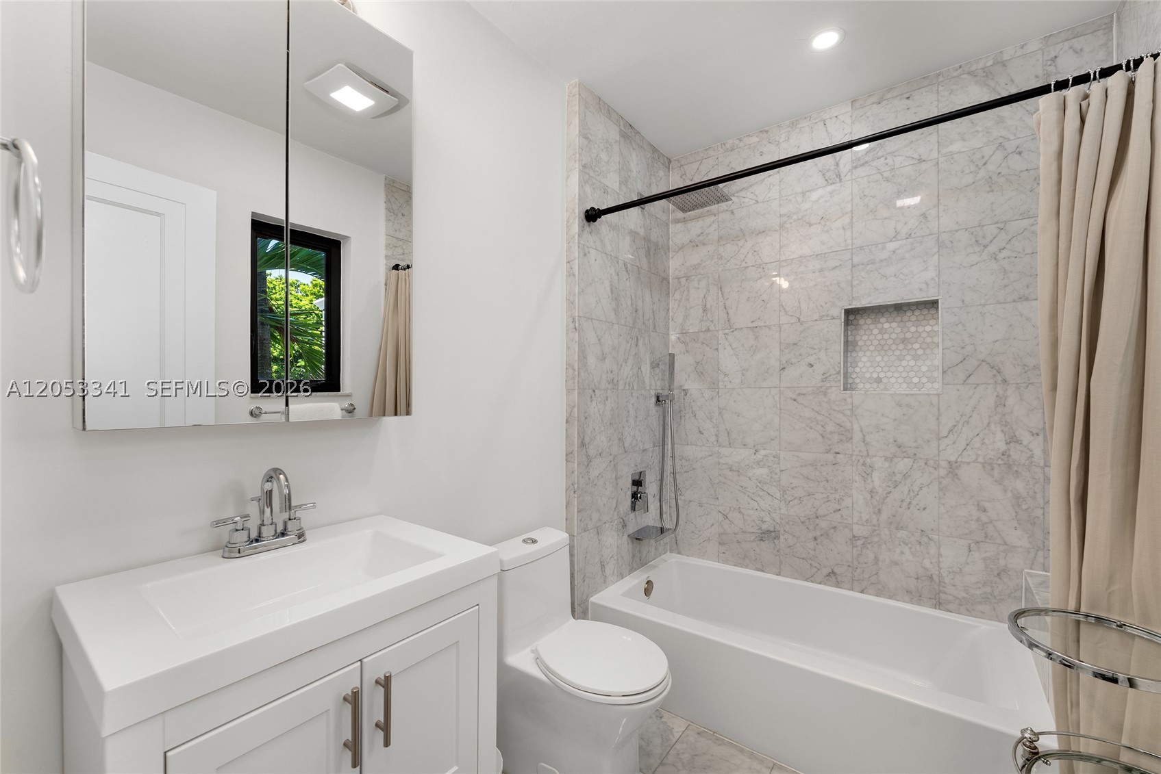 4430 Alton Rd, Miami Beach FL 33140