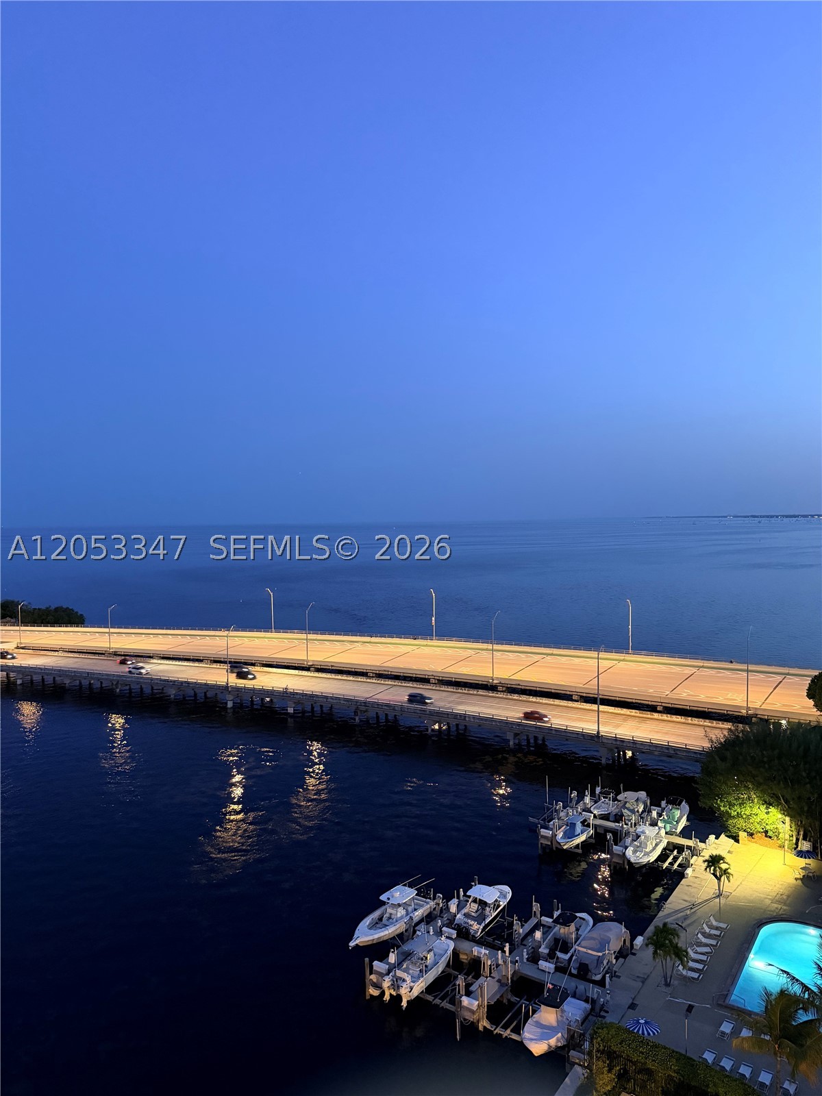 175 SE 25 ROAD #902, Miami FL 33129