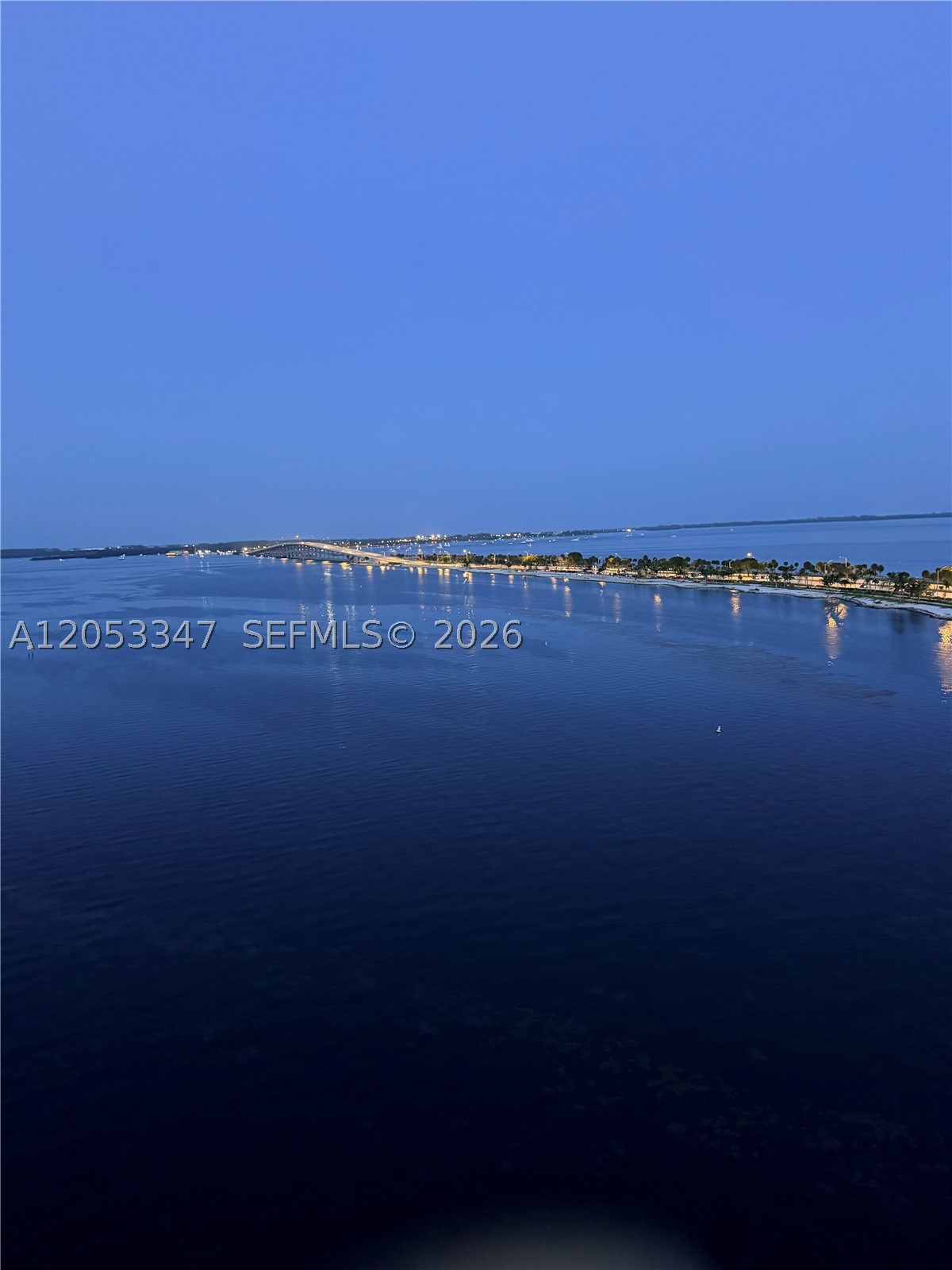 175 SE 25 ROAD #902, Miami FL 33129