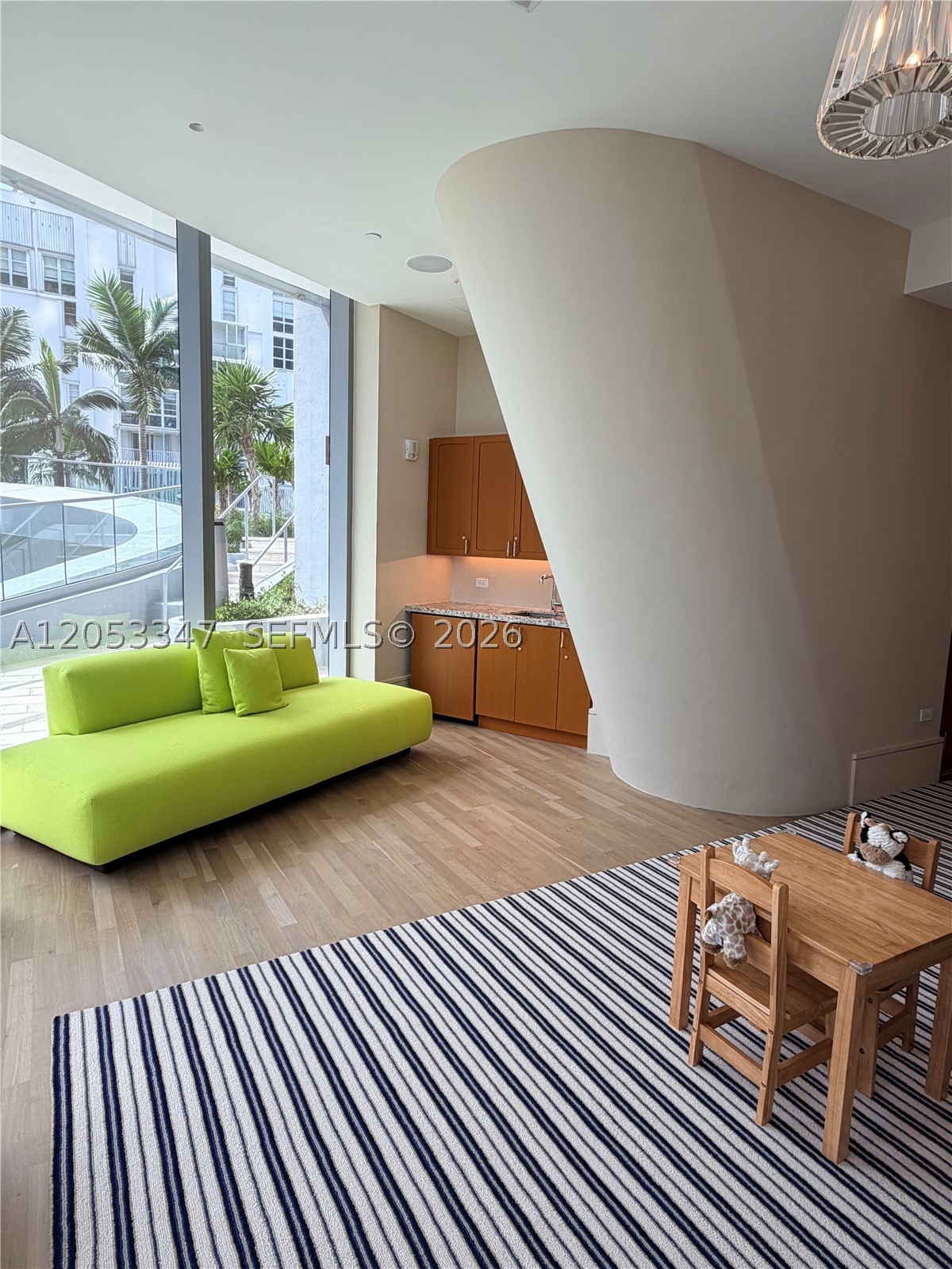 175 SE 25 ROAD #902, Miami FL 33129