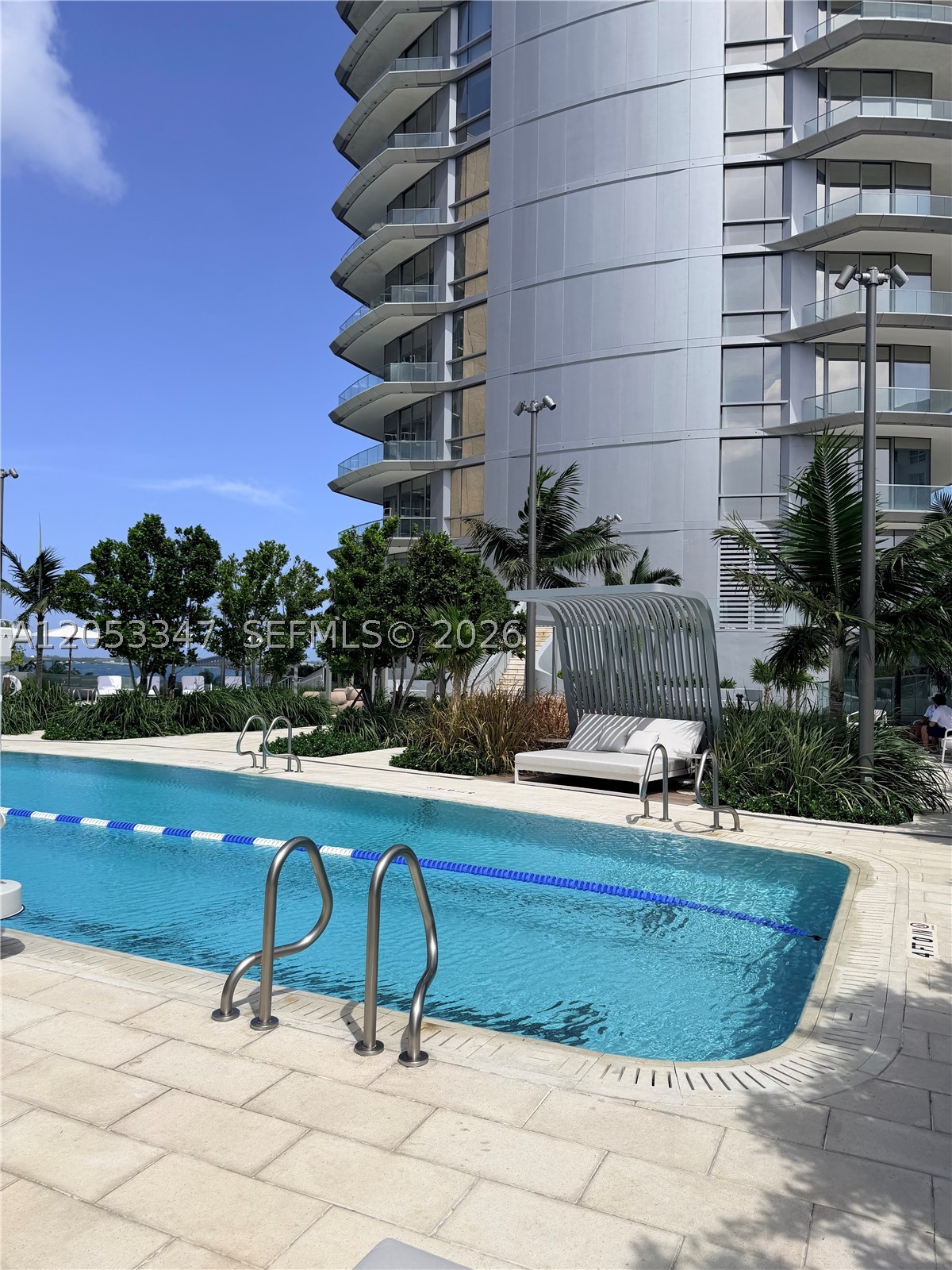 175 SE 25 ROAD #902, Miami FL 33129