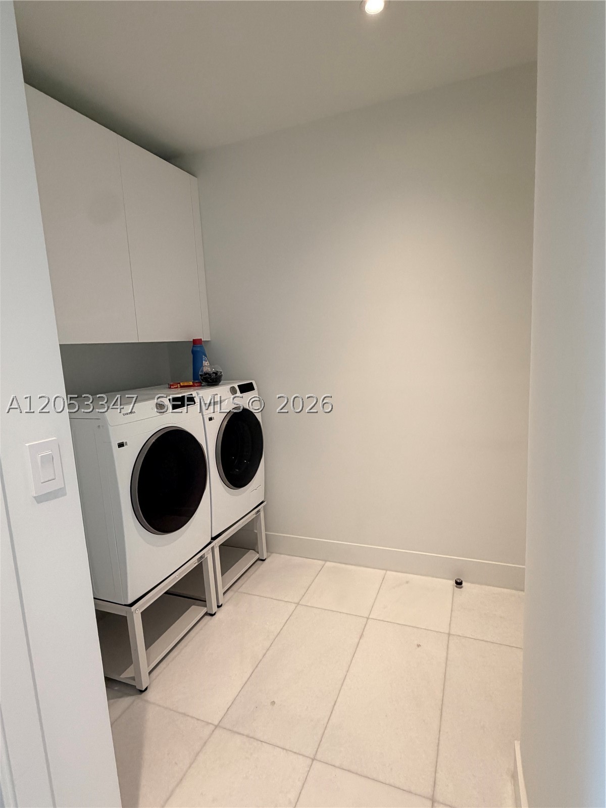 175 SE 25 ROAD #902, Miami FL 33129