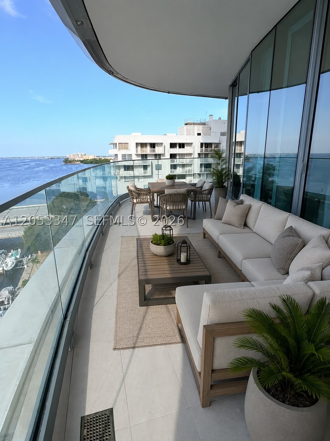 175 SE 25 ROAD #902, Miami FL 33129