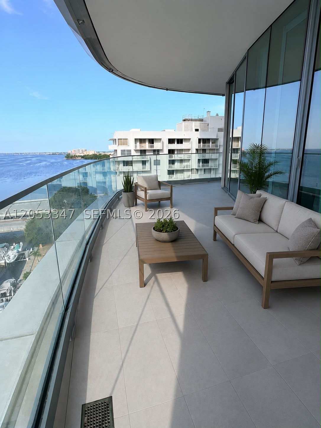 175 SE 25 ROAD #902, Miami FL 33129
