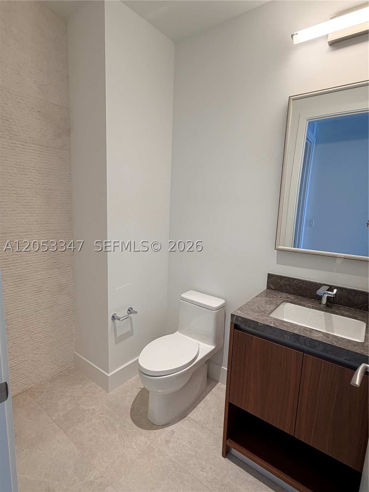 175 SE 25 ROAD #902, Miami FL 33129