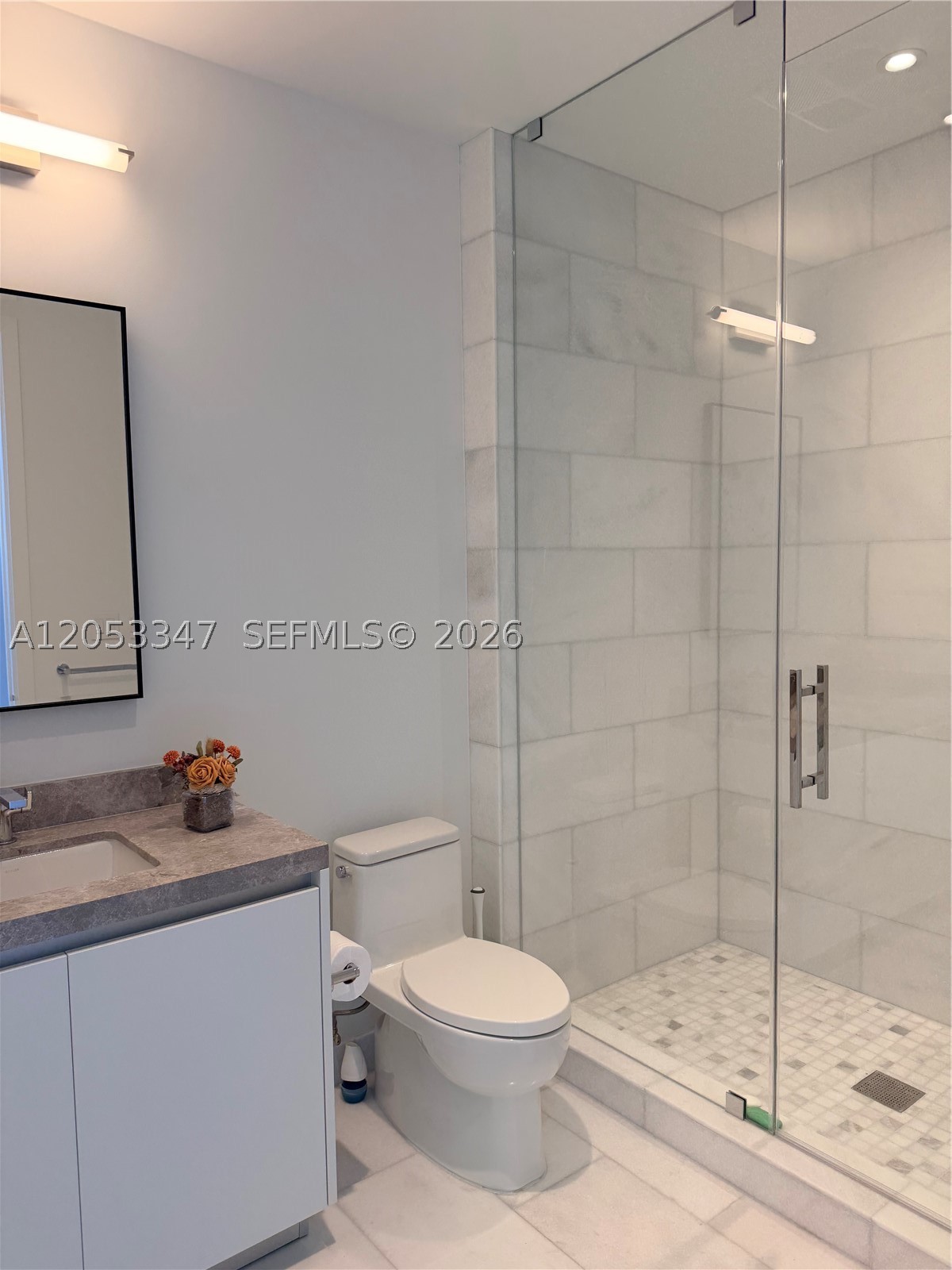 175 SE 25 ROAD #902, Miami FL 33129