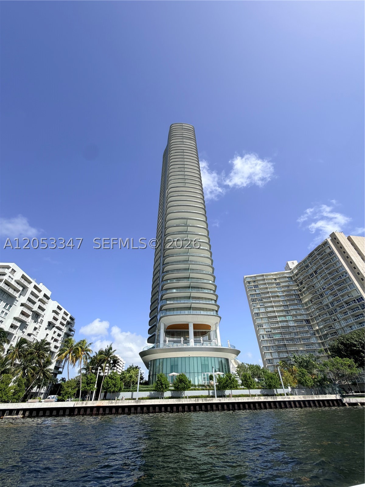 175 SE 25 ROAD #902, Miami FL 33129