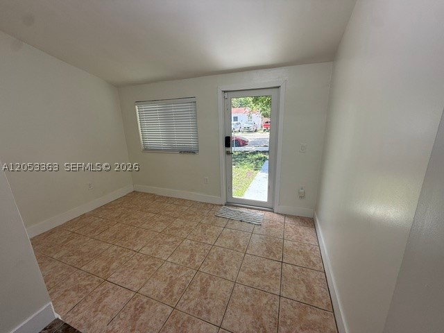 1121 NW 56th St #0, Miami FL 33127