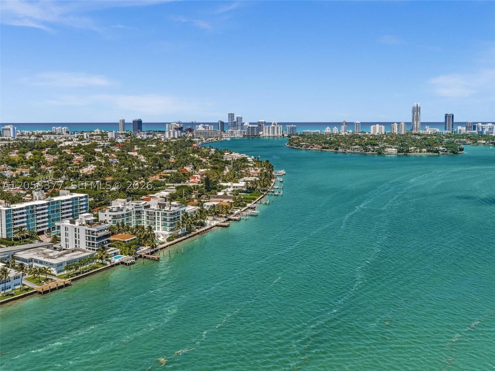 1930 Bay Dr #PH 2, Miami Beach FL 33141