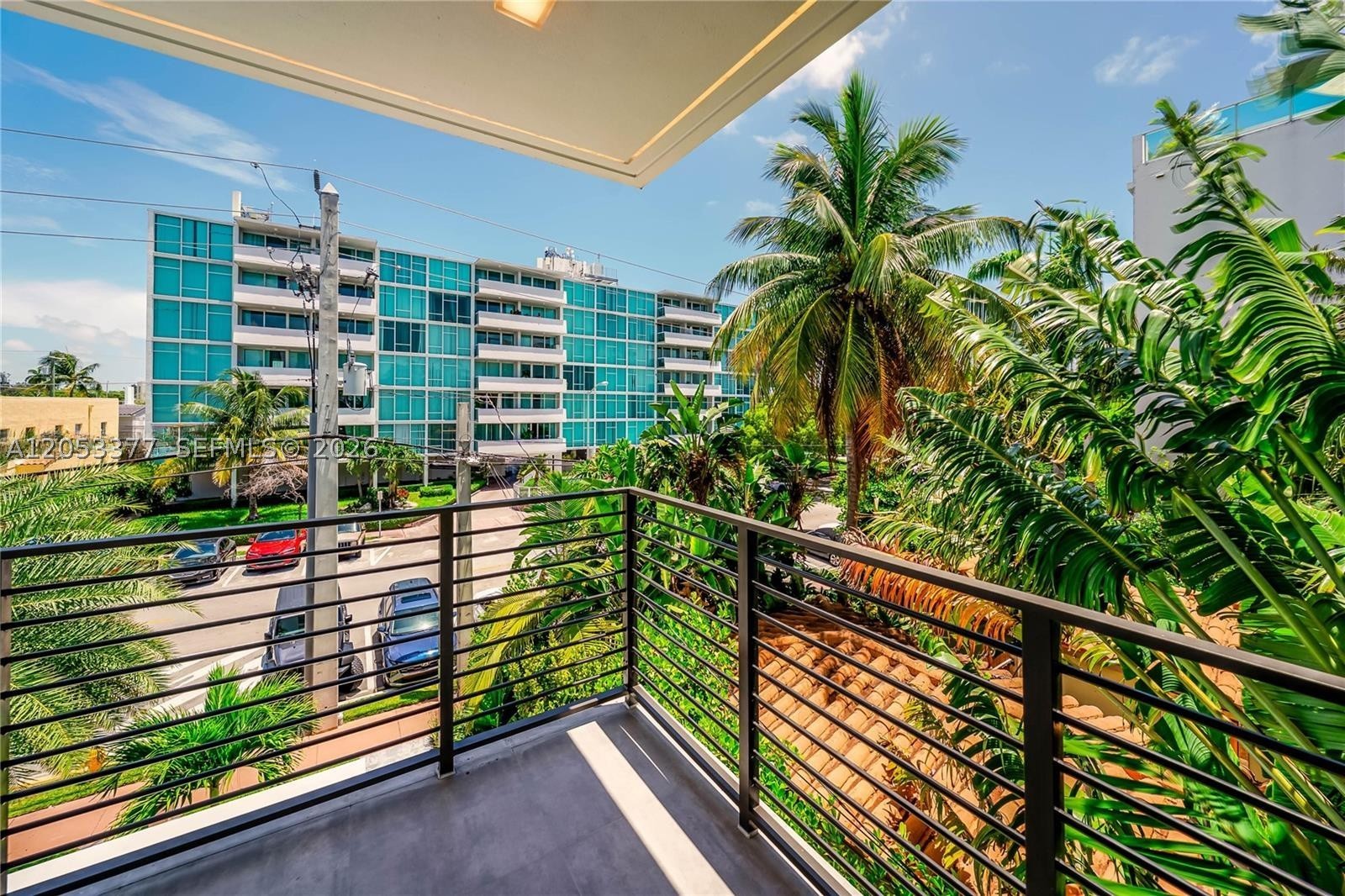 1930 Bay Dr #PH 2, Miami Beach FL 33141