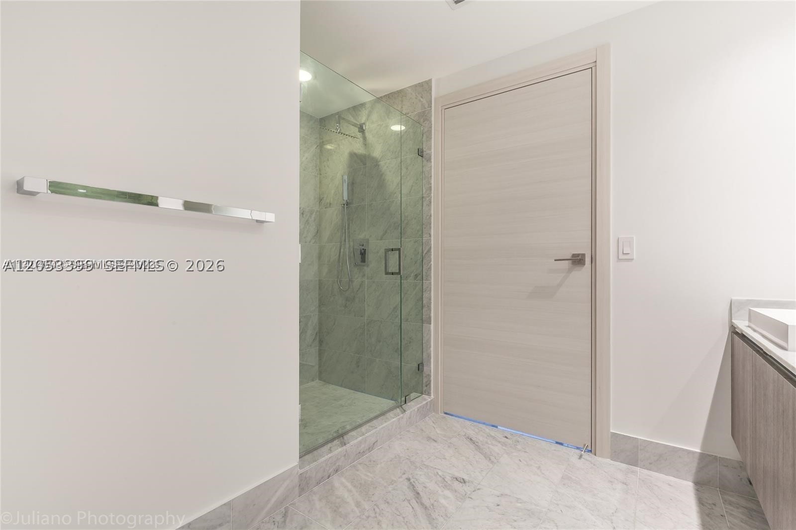 801 S Miami Ave #3006, Miami FL 33130
