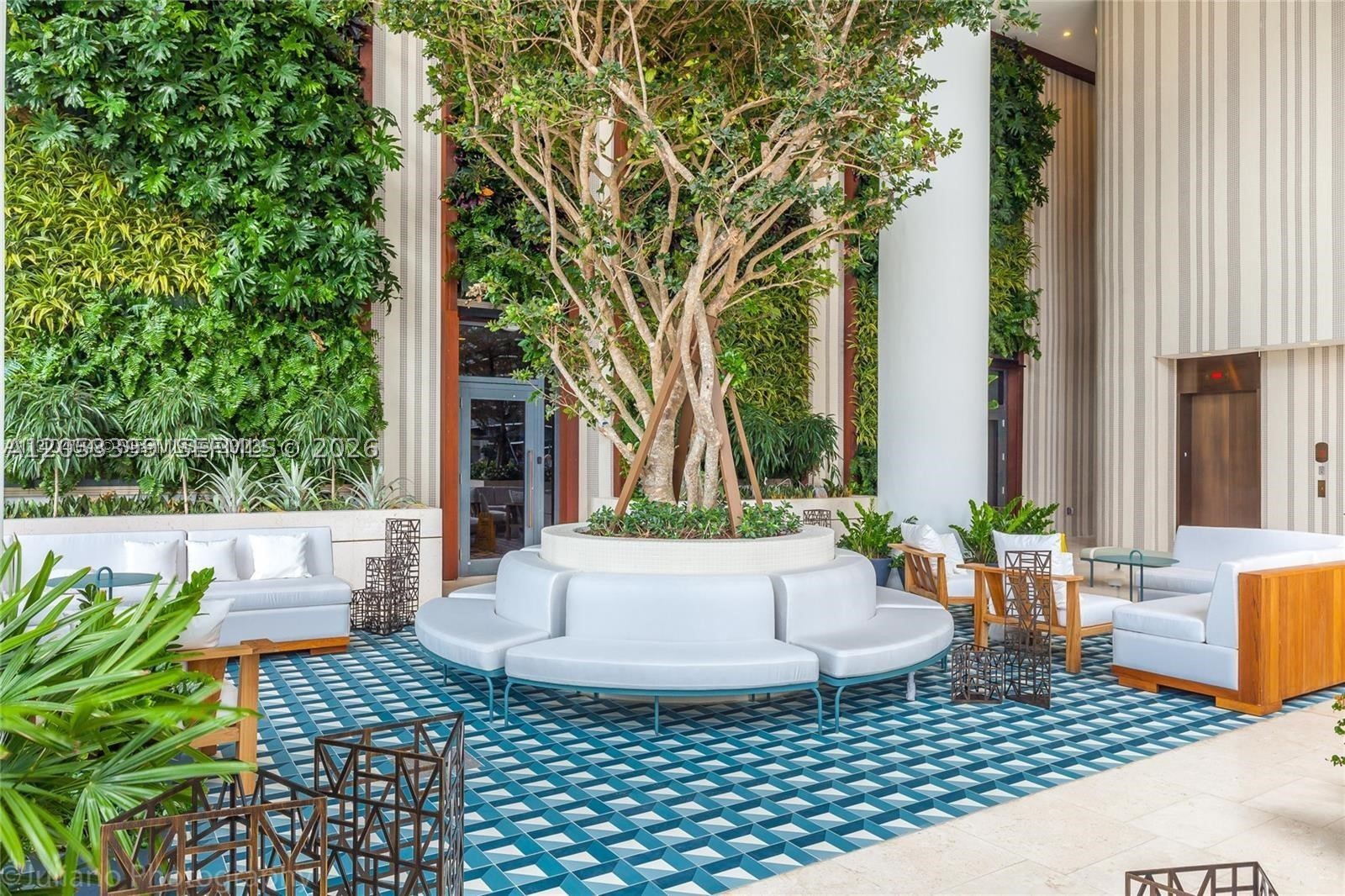 801 S Miami Ave #3006, Miami FL 33130